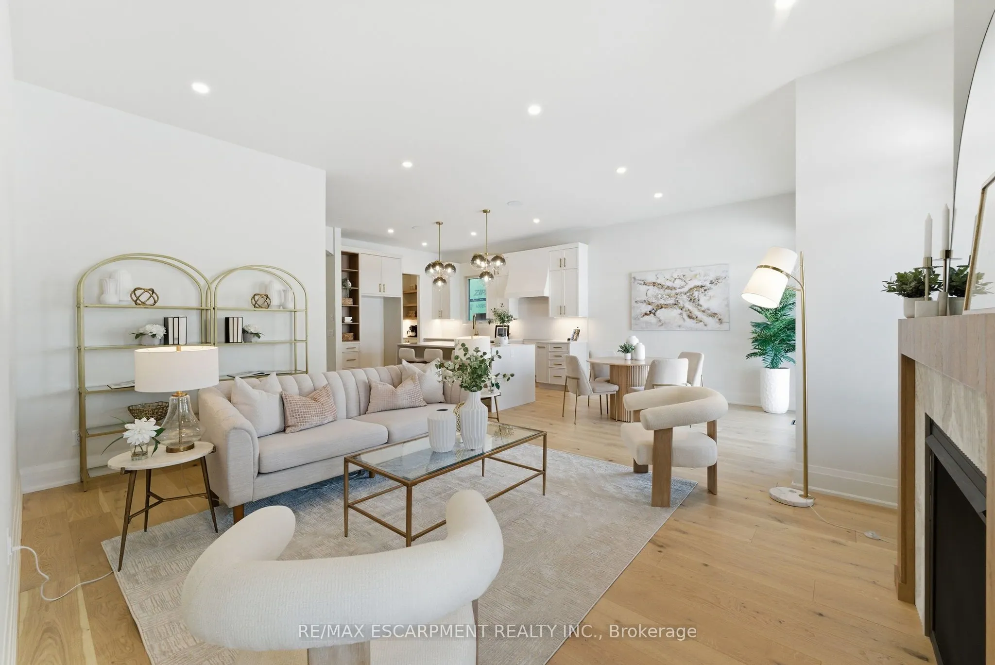 15 Oakley Drive