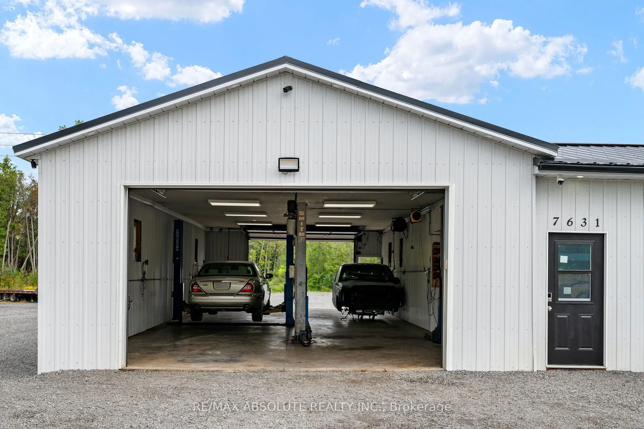7631 Stone School Road