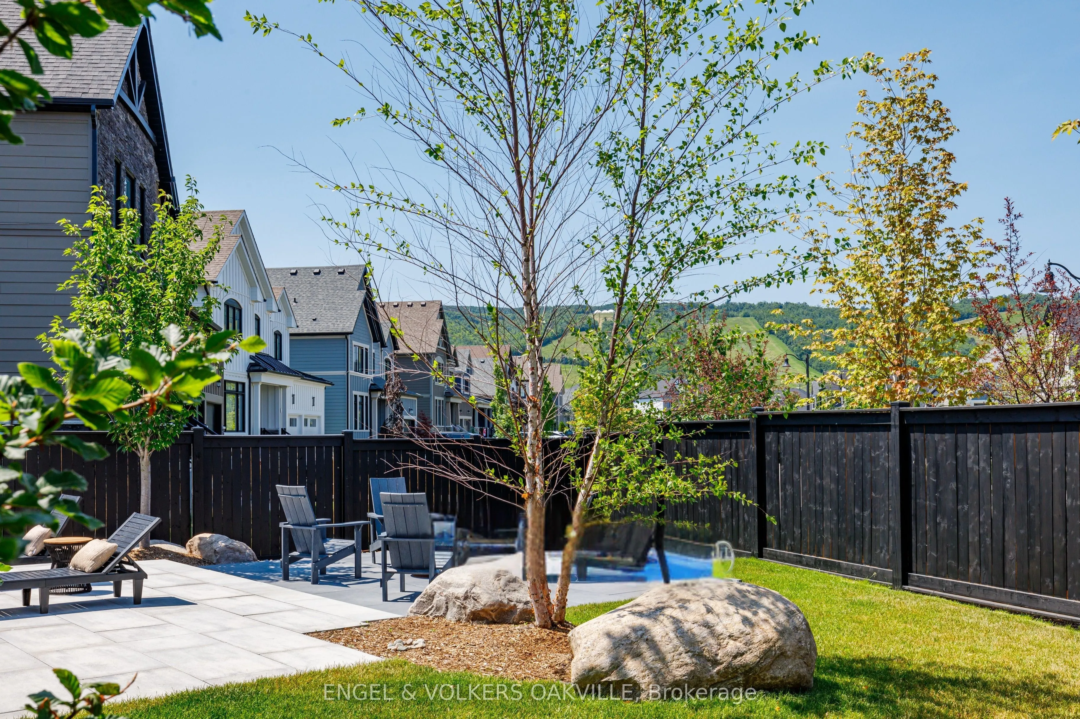 117 Stoneleigh Drive