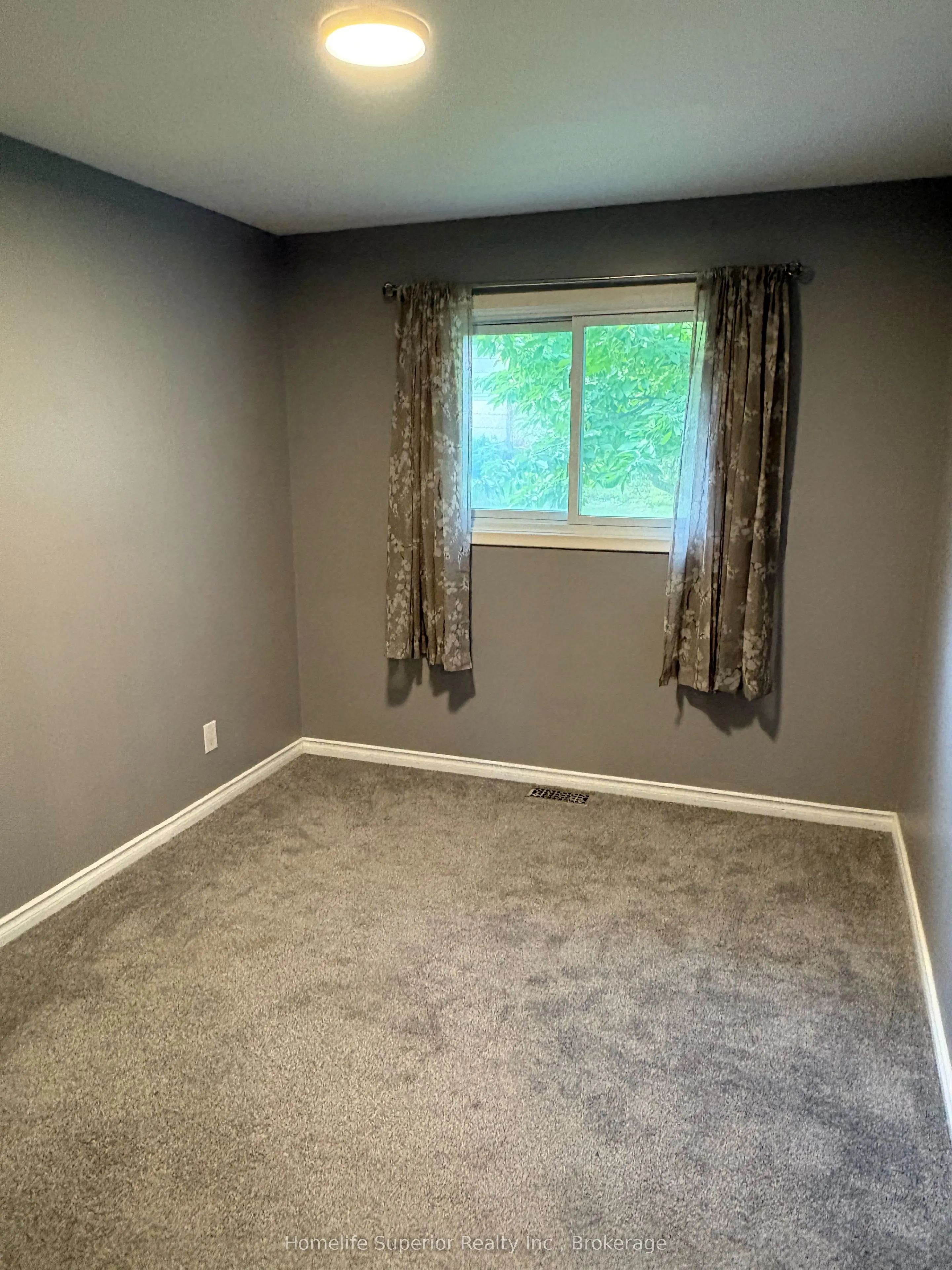 41 Wiltshire Drive N