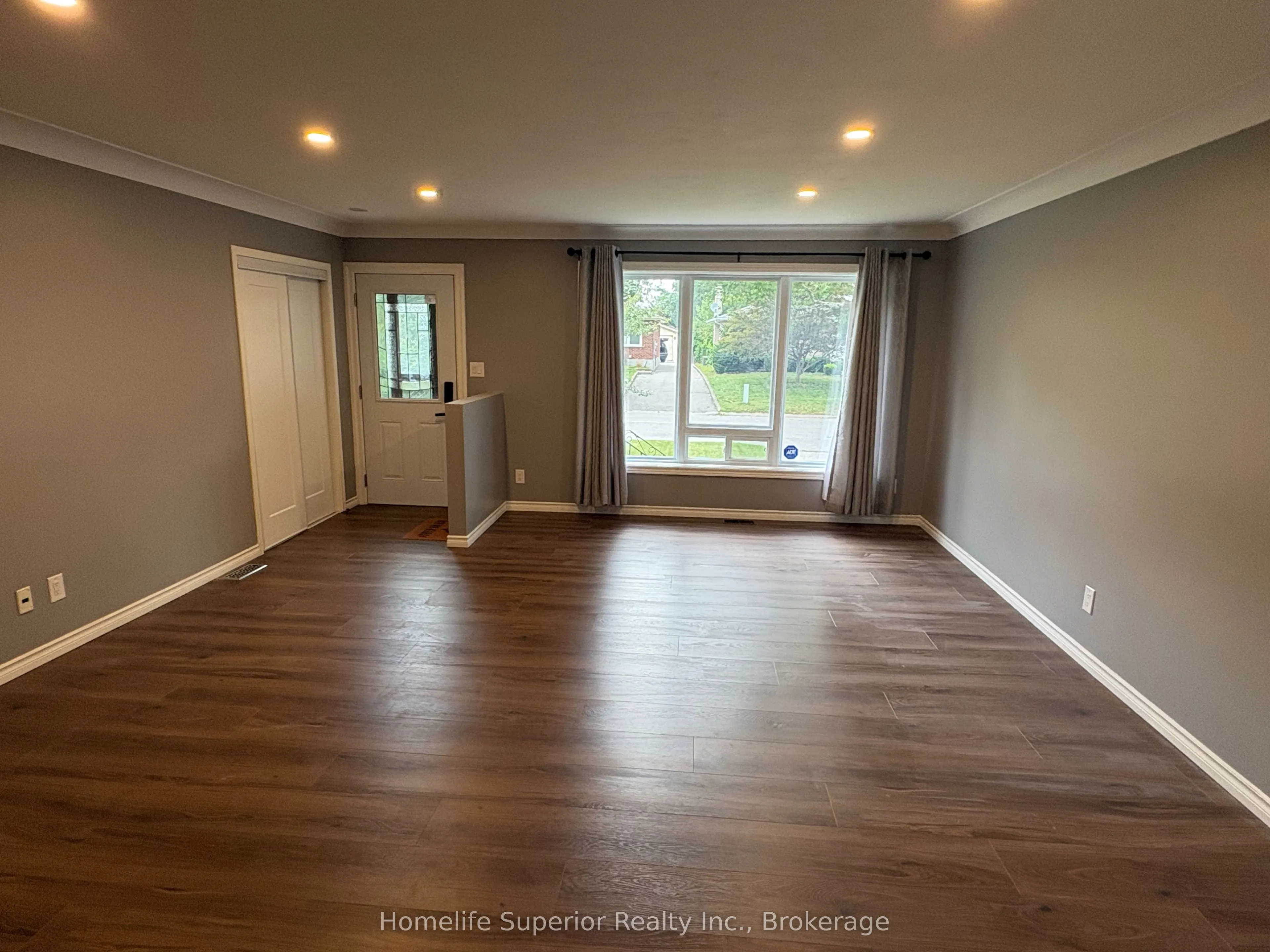 41 Wiltshire Drive N