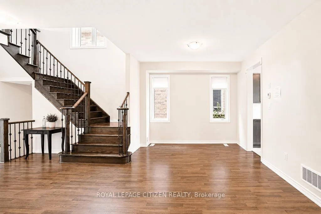 42 Angela Crescent