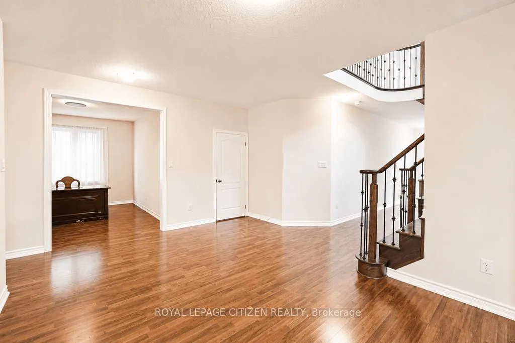 42 Angela Crescent