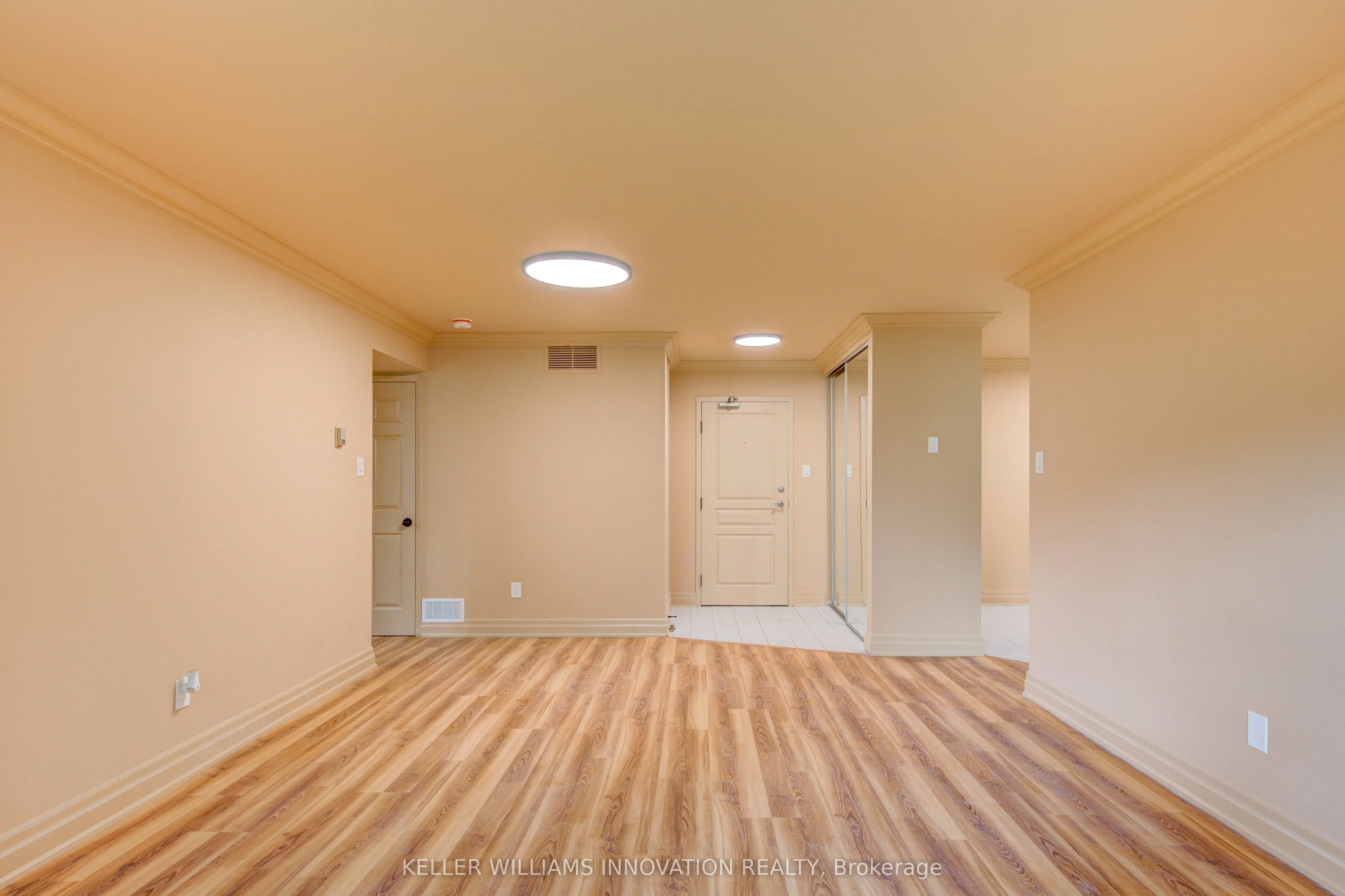 1275 Bentley Drive #106