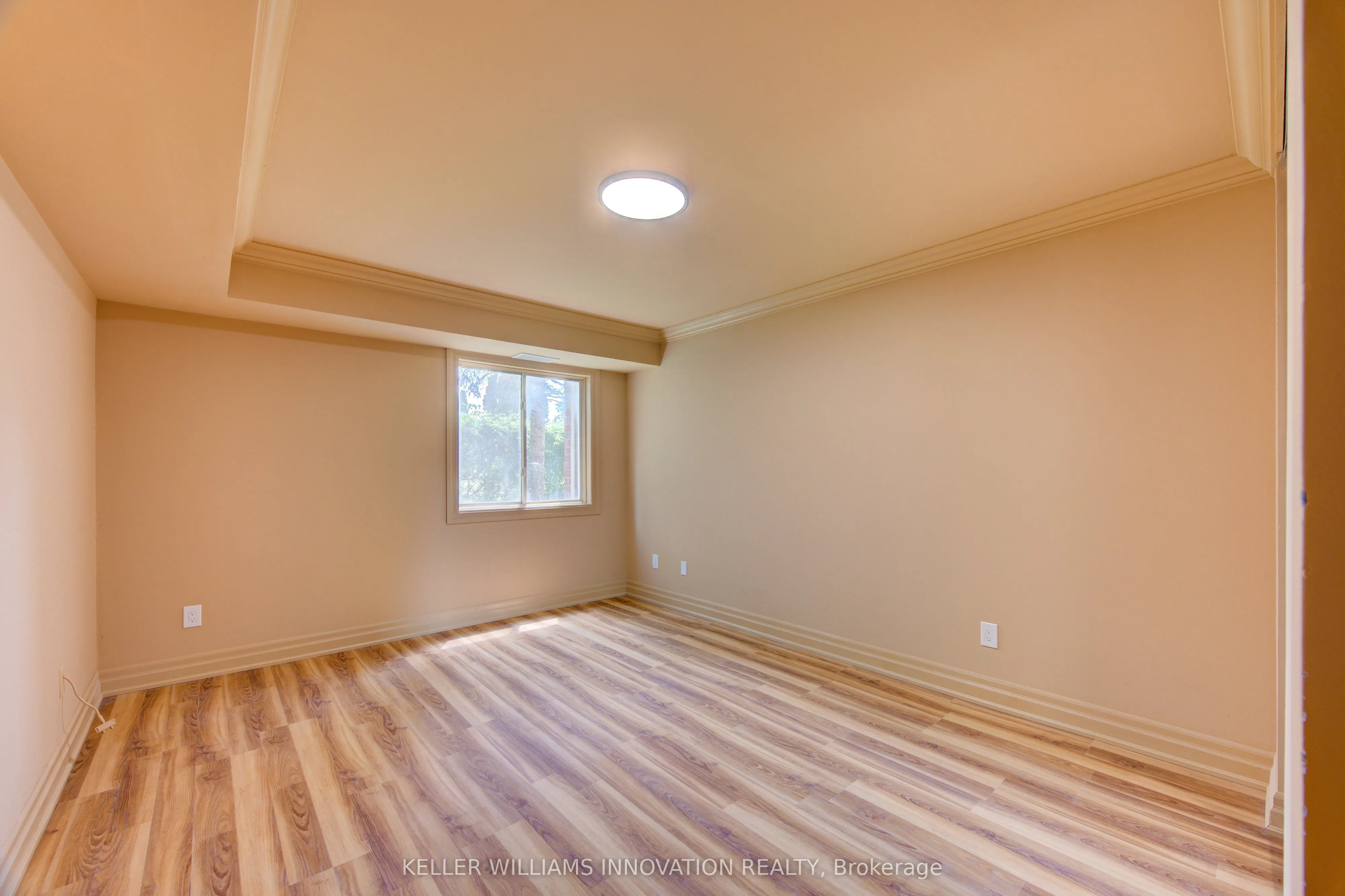 1275 Bentley Drive #106