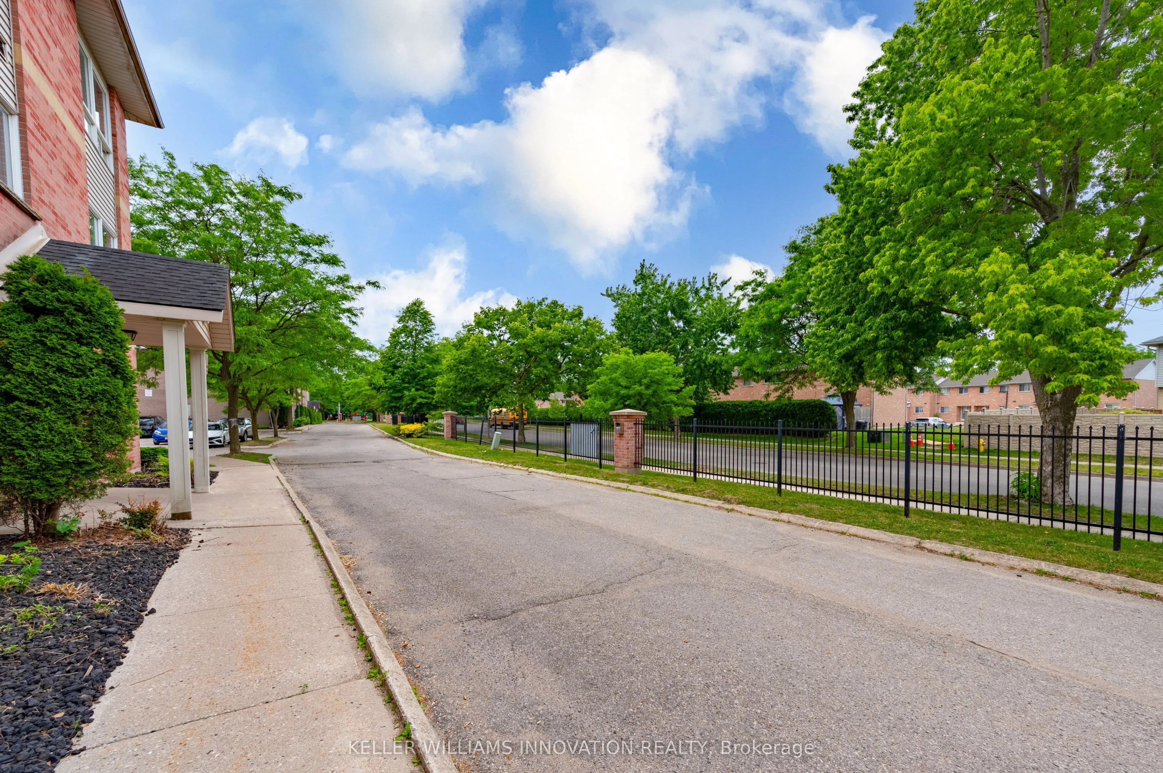 1275 Bentley Drive #106