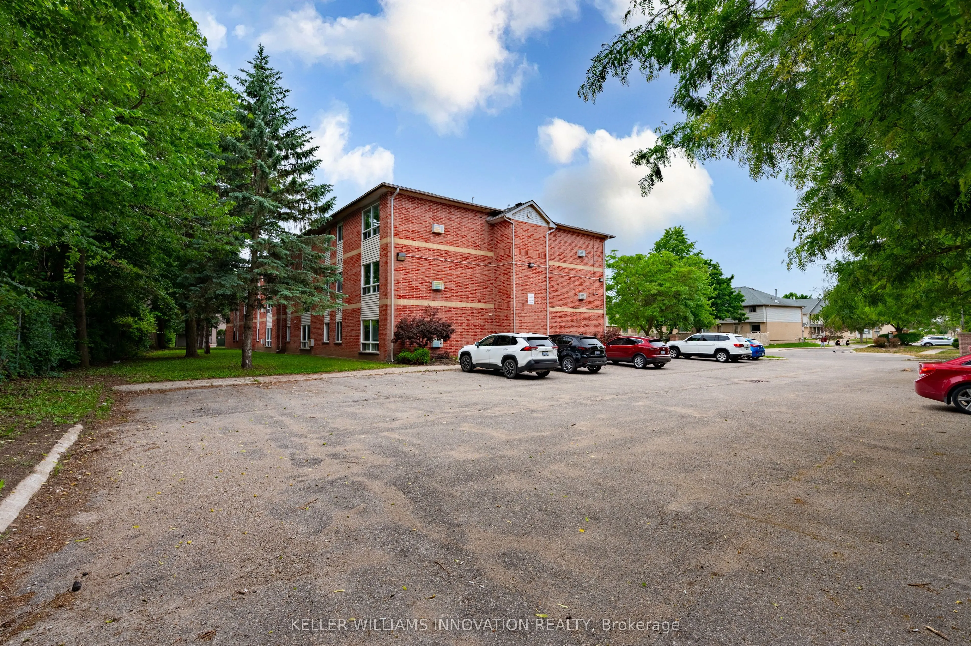 1275 Bentley Drive #106
