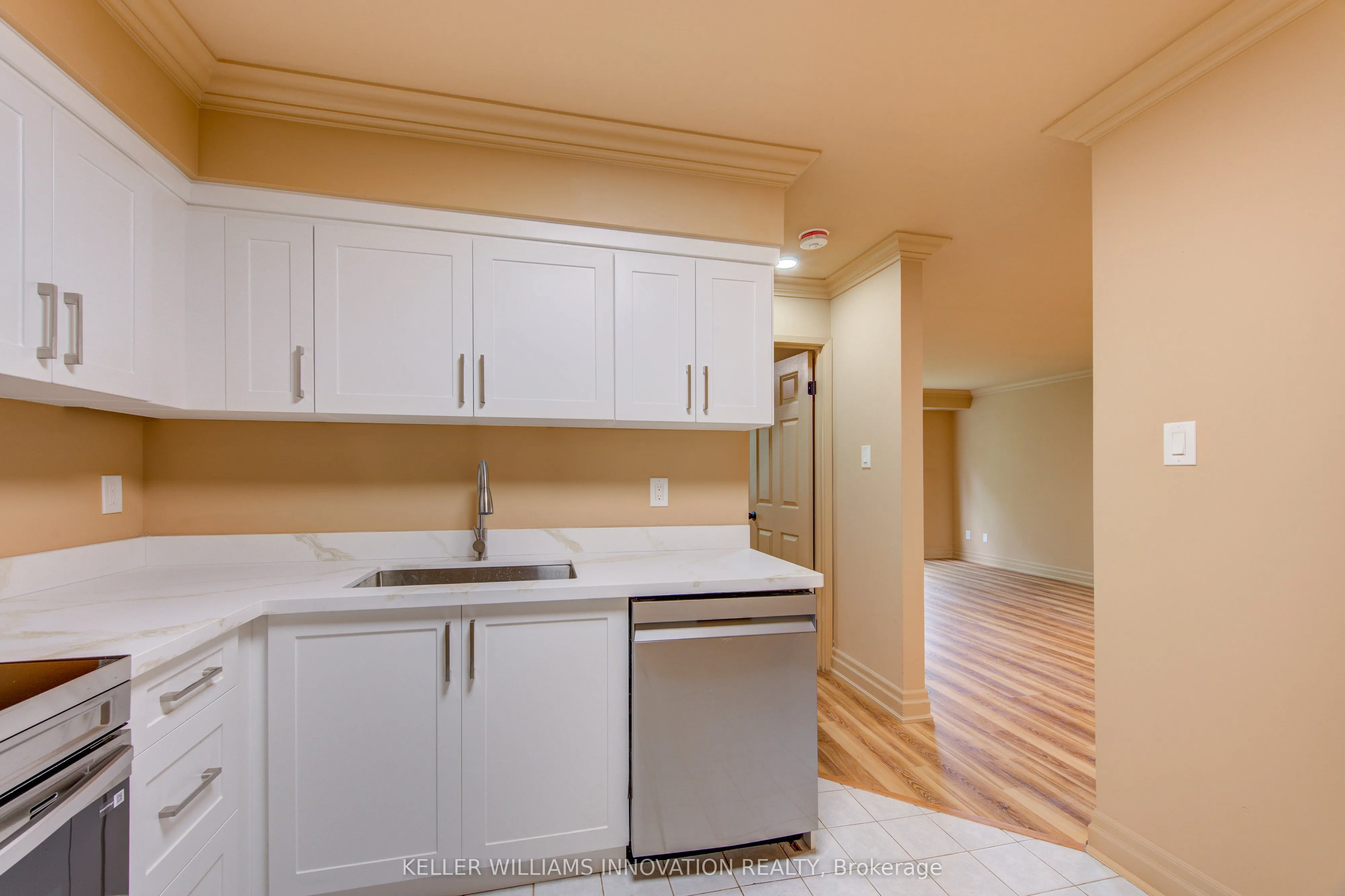 1275 Bentley Drive #106