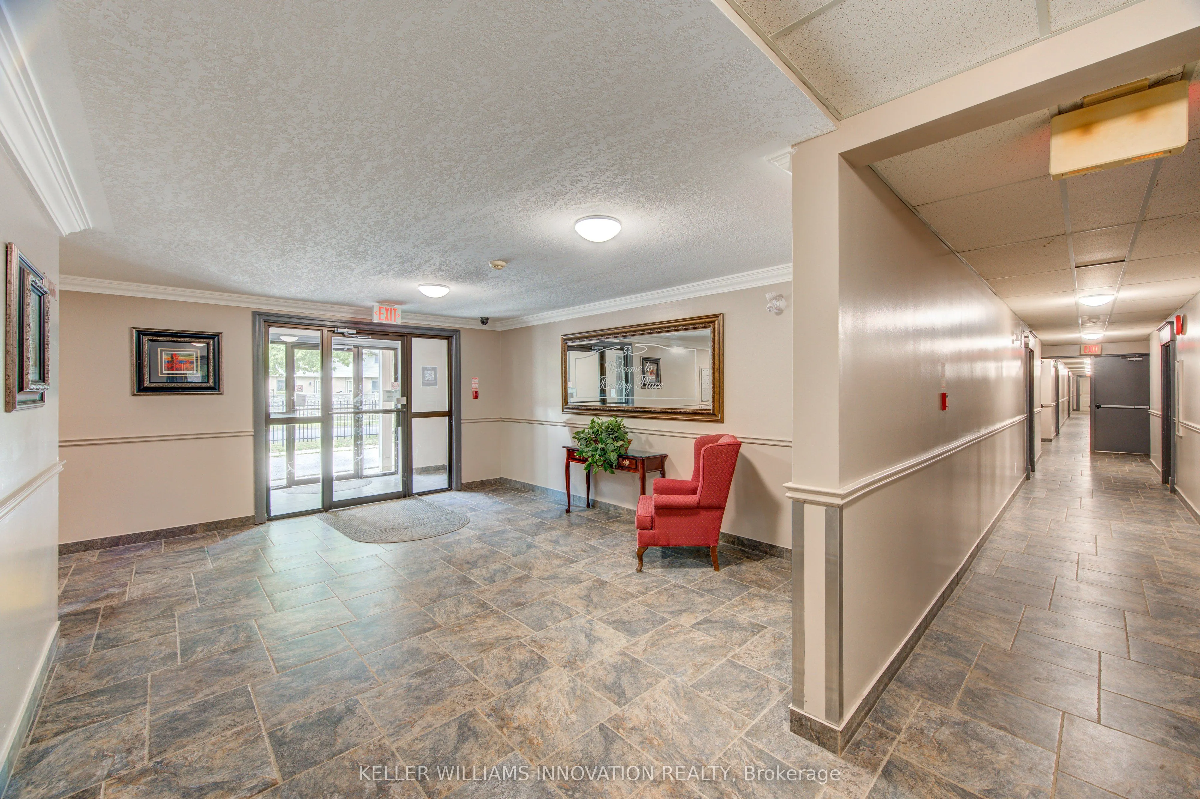 1275 Bentley Drive #106