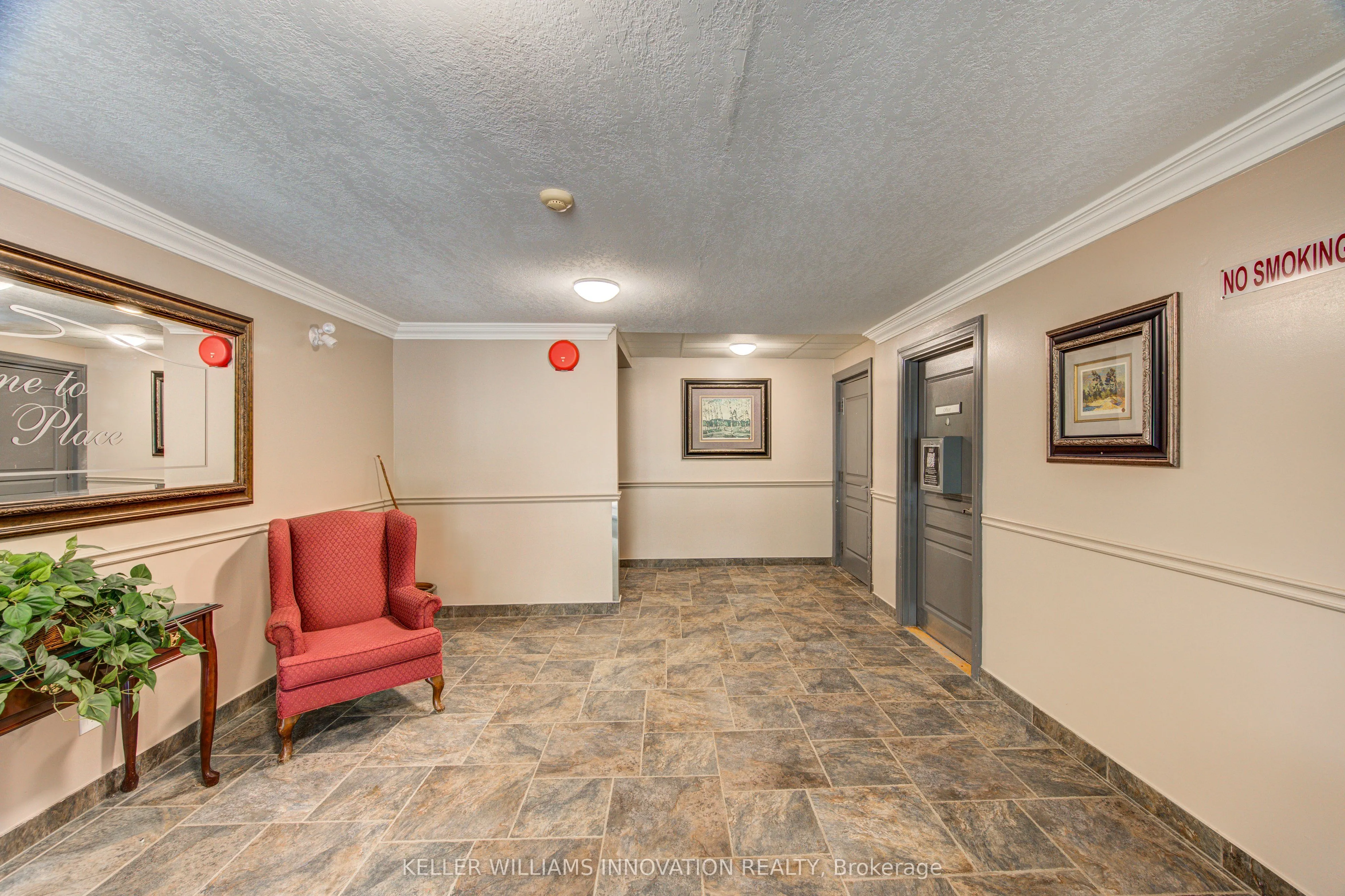 1275 Bentley Drive #106