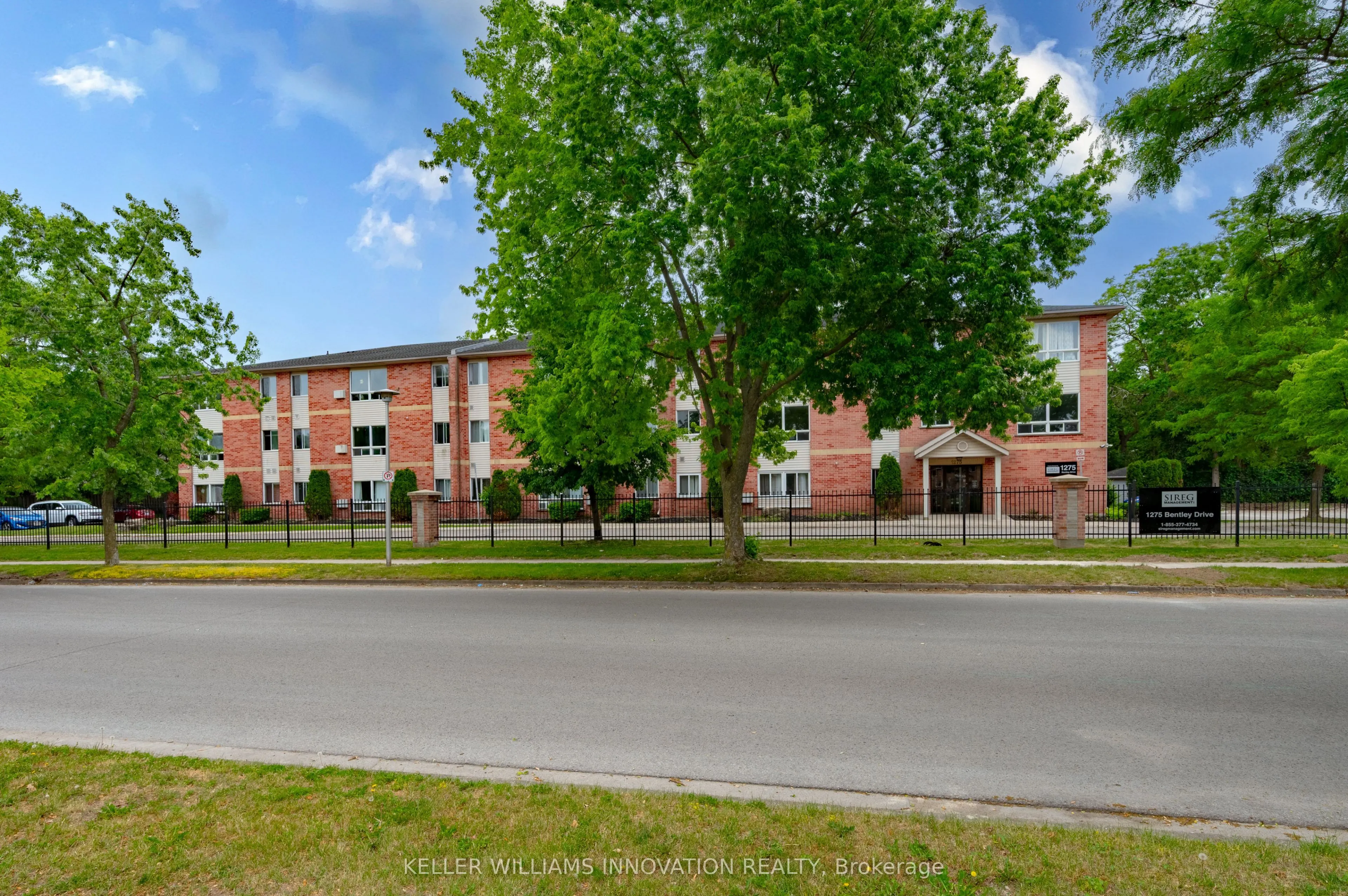 1275 Bentley Drive #106
