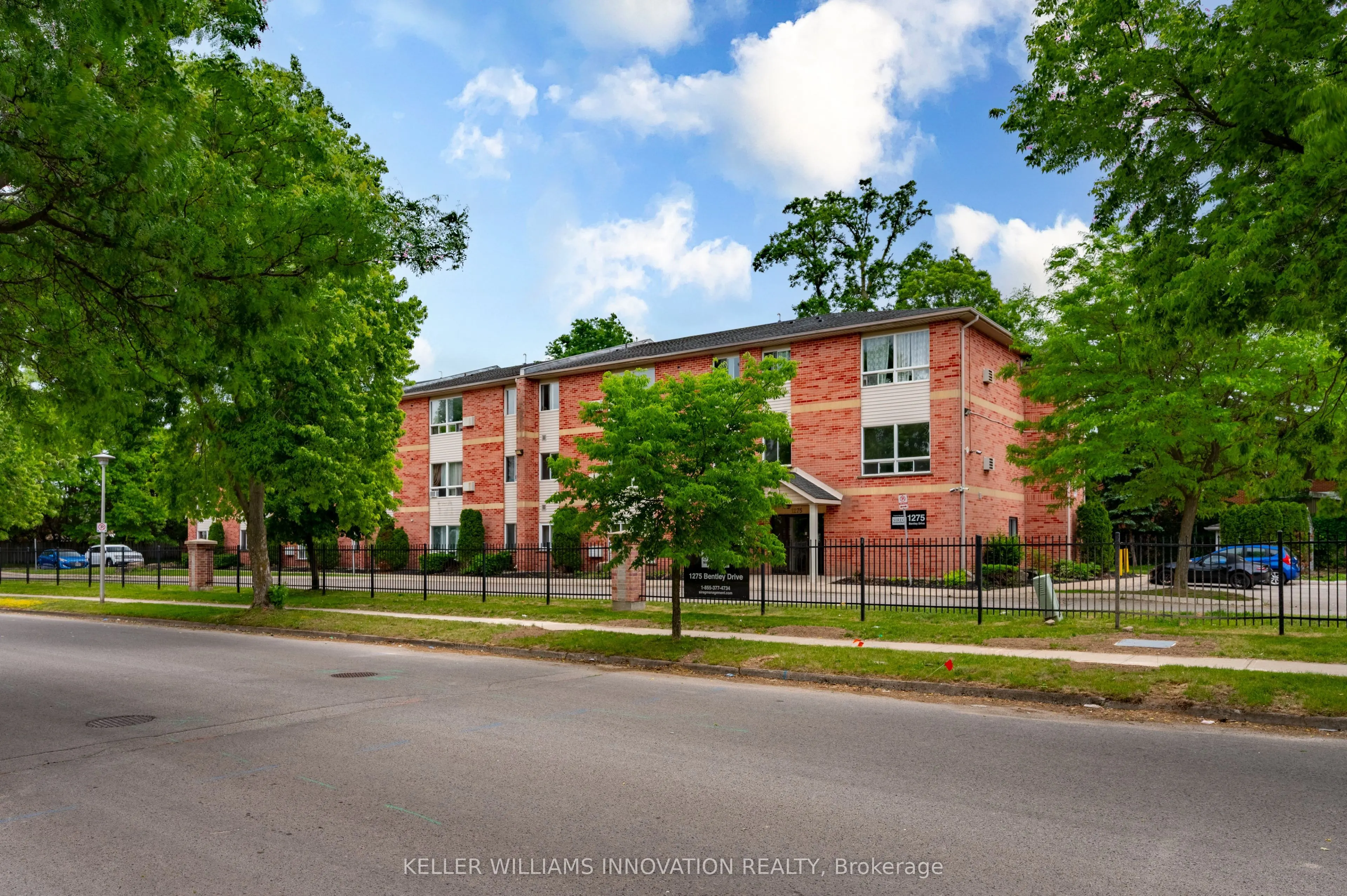 1275 Bentley Drive #106