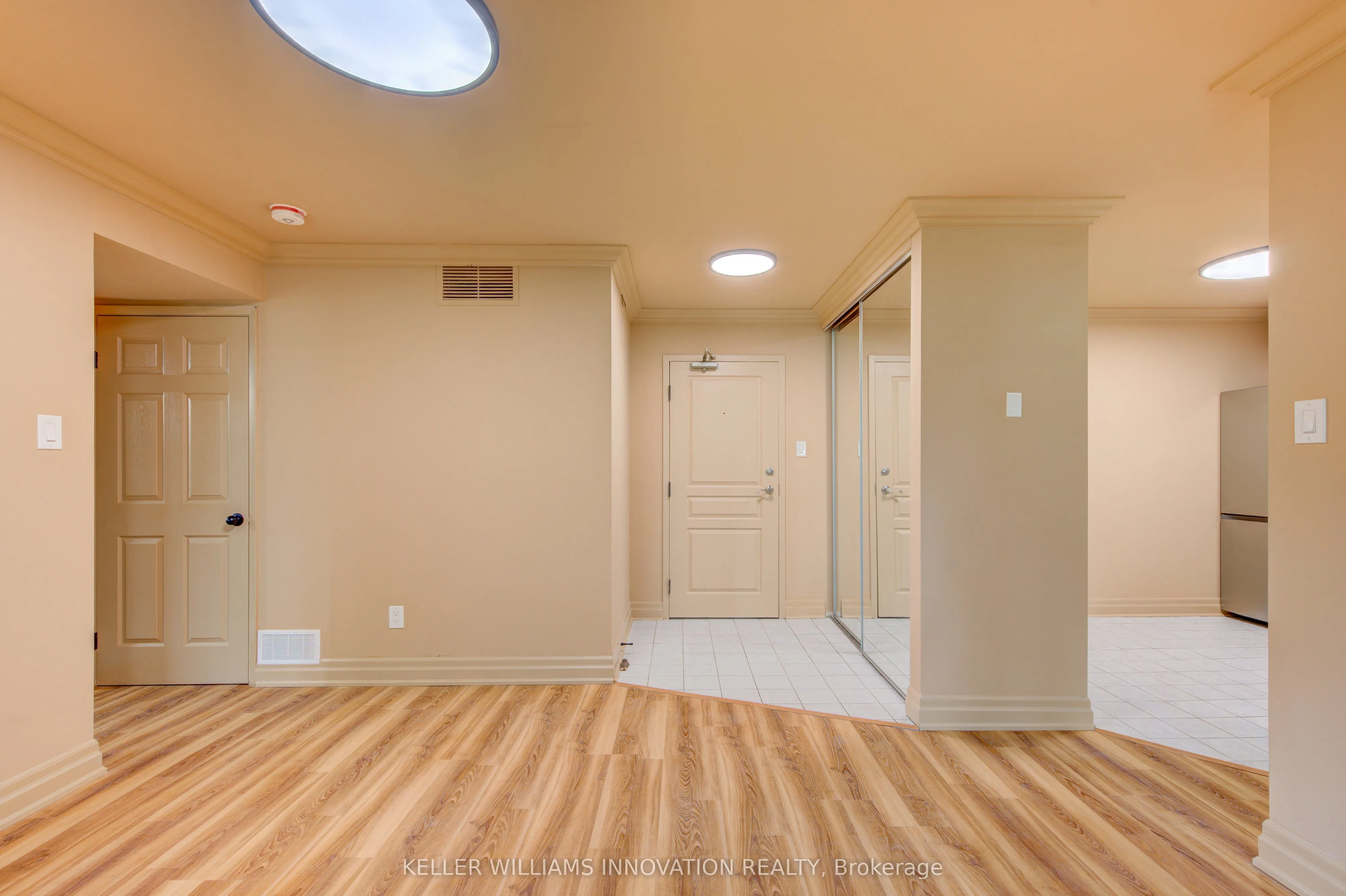 1275 Bentley Drive #106