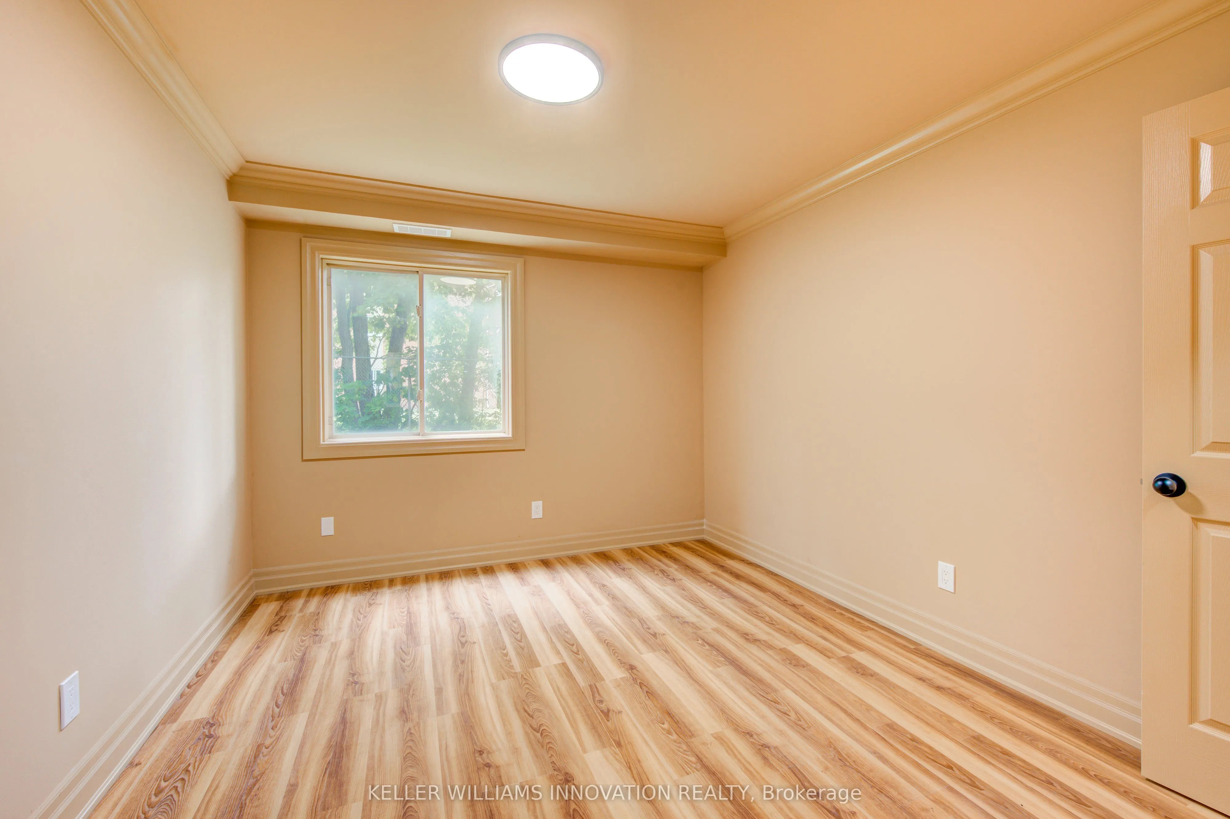1275 Bentley Drive #106