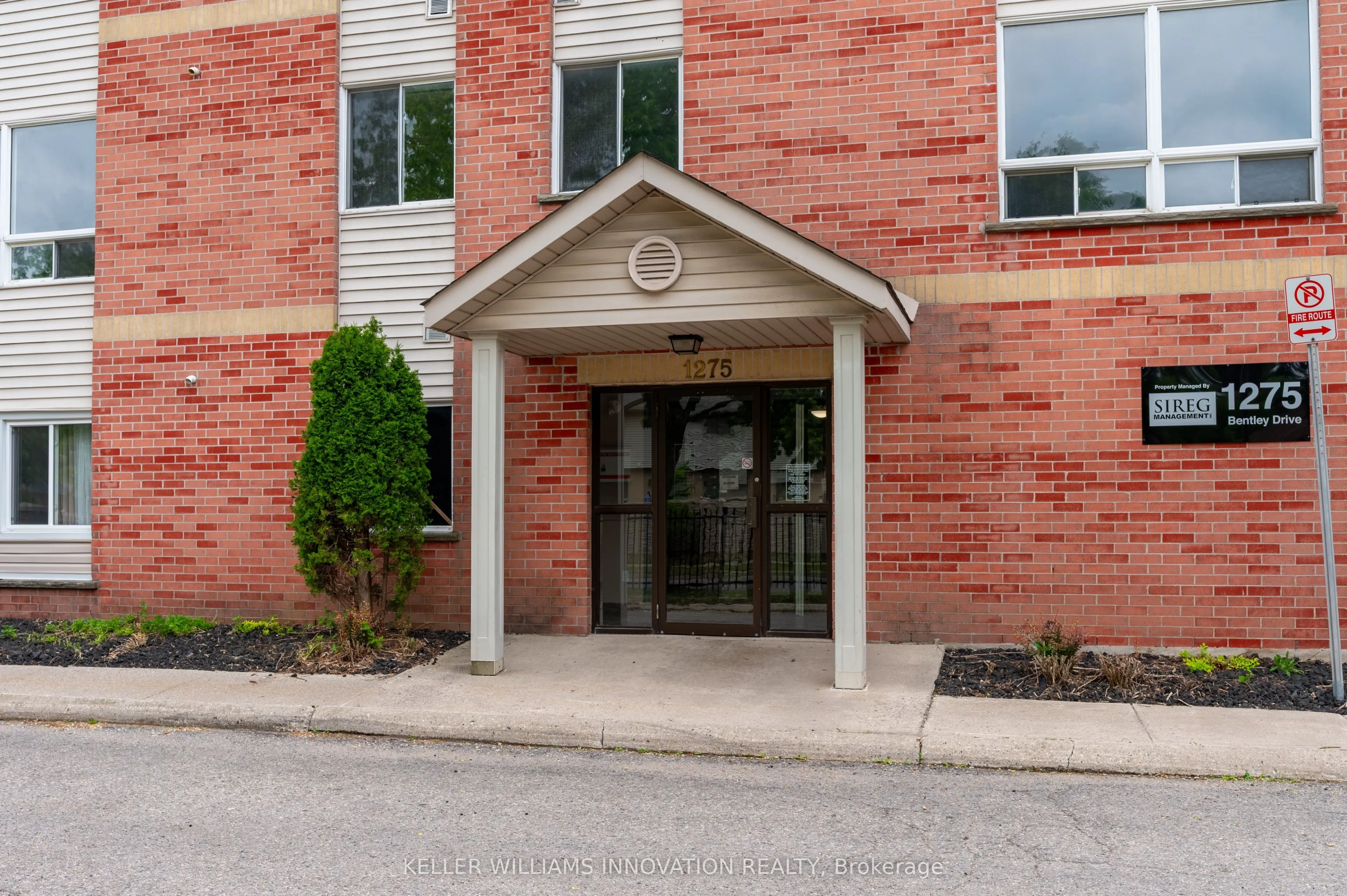 1275 Bentley Drive #106