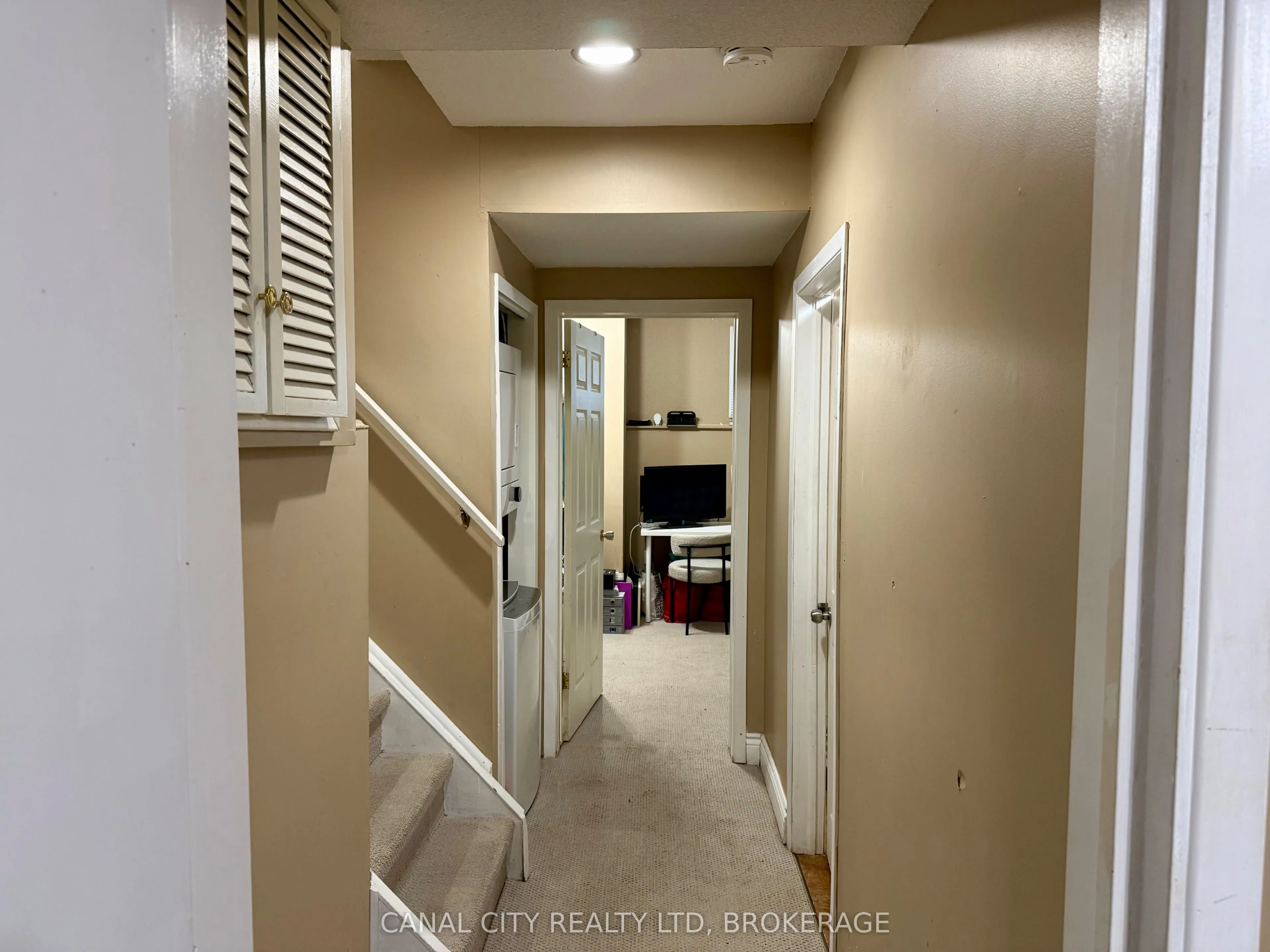 29 BAXTER Crescent