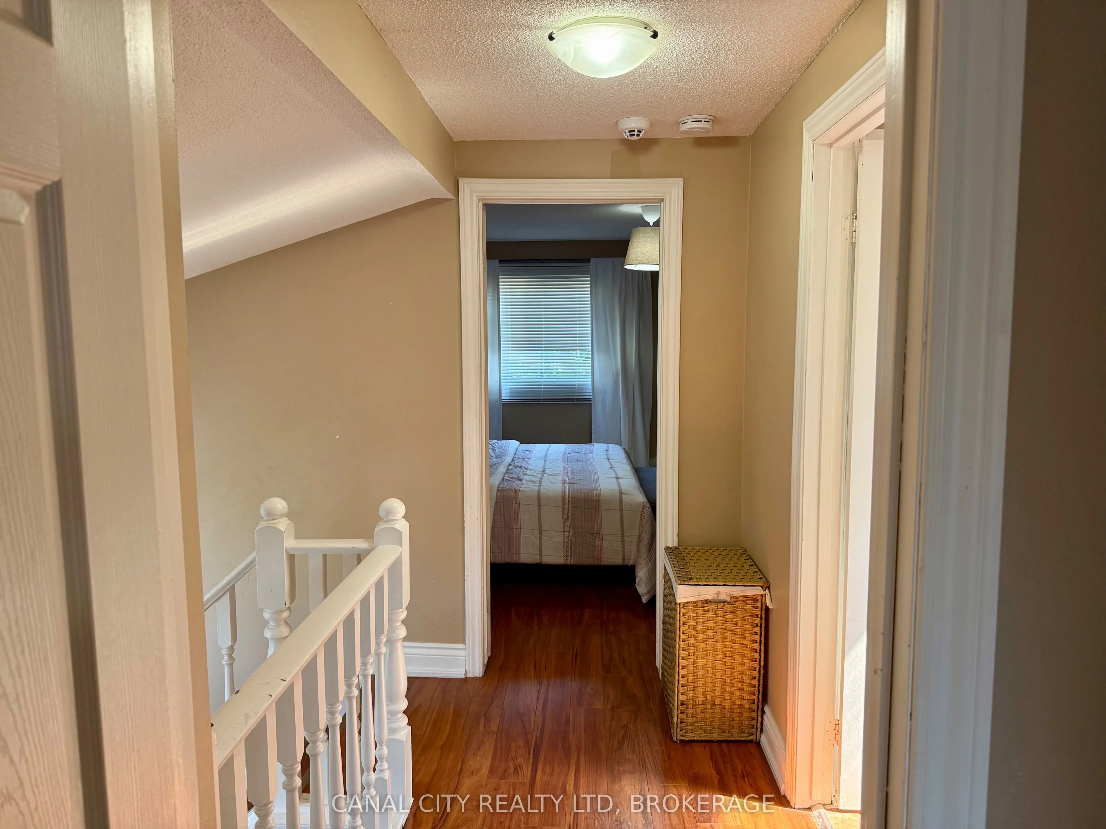 29 BAXTER Crescent