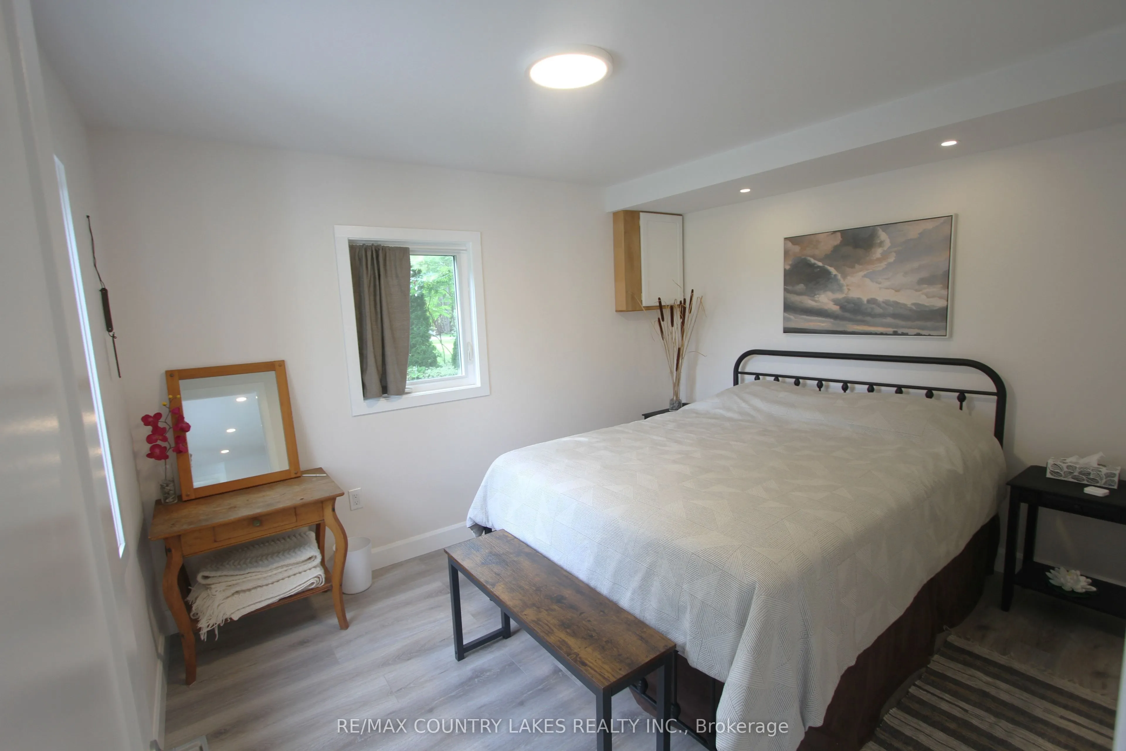 129 McGuire Beach Road