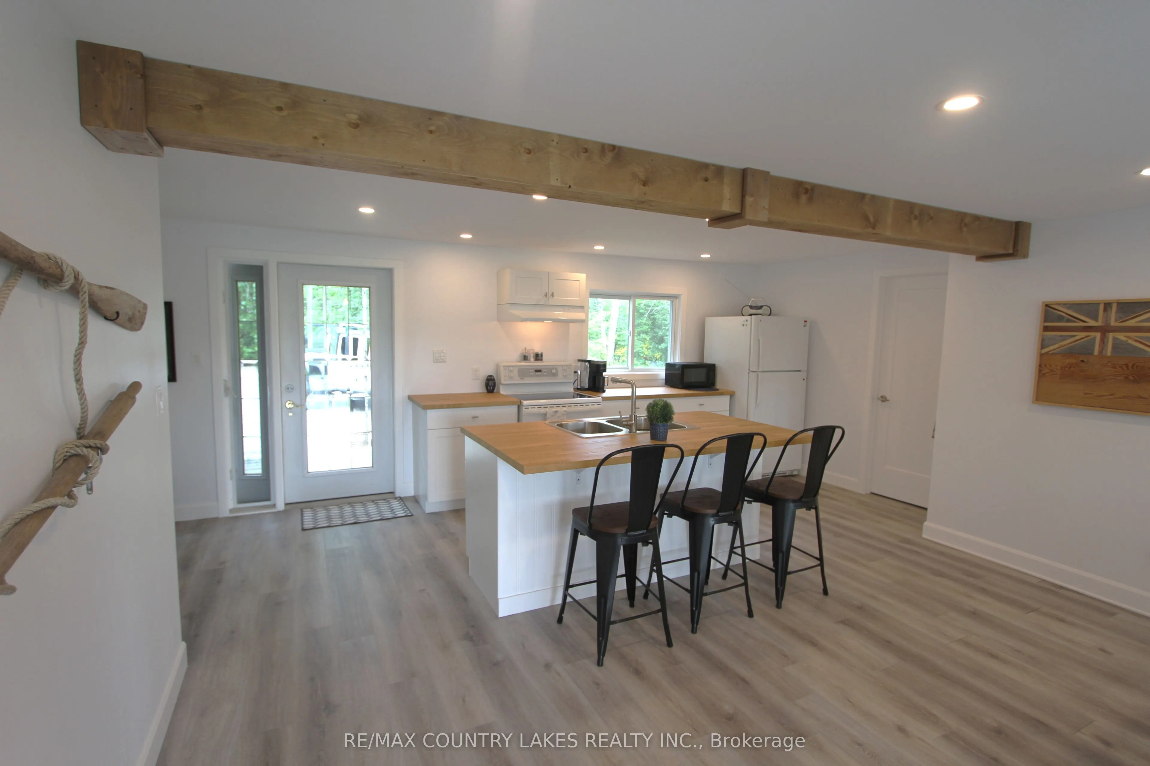 129 McGuire Beach Road