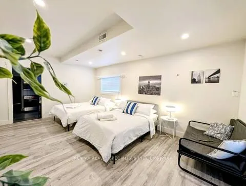 1064 Barton Street #Apt 1