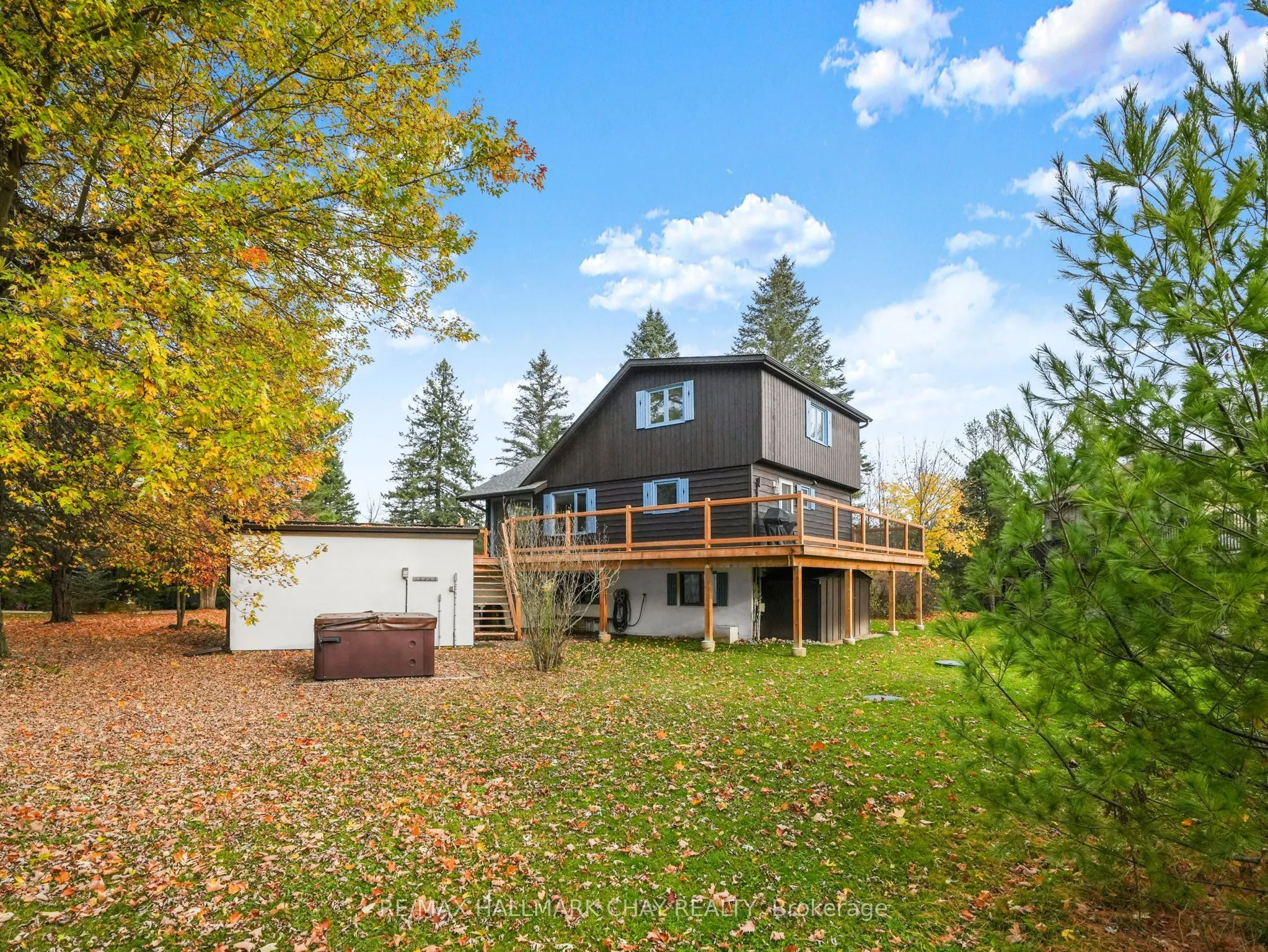 61 Pine River Crescent