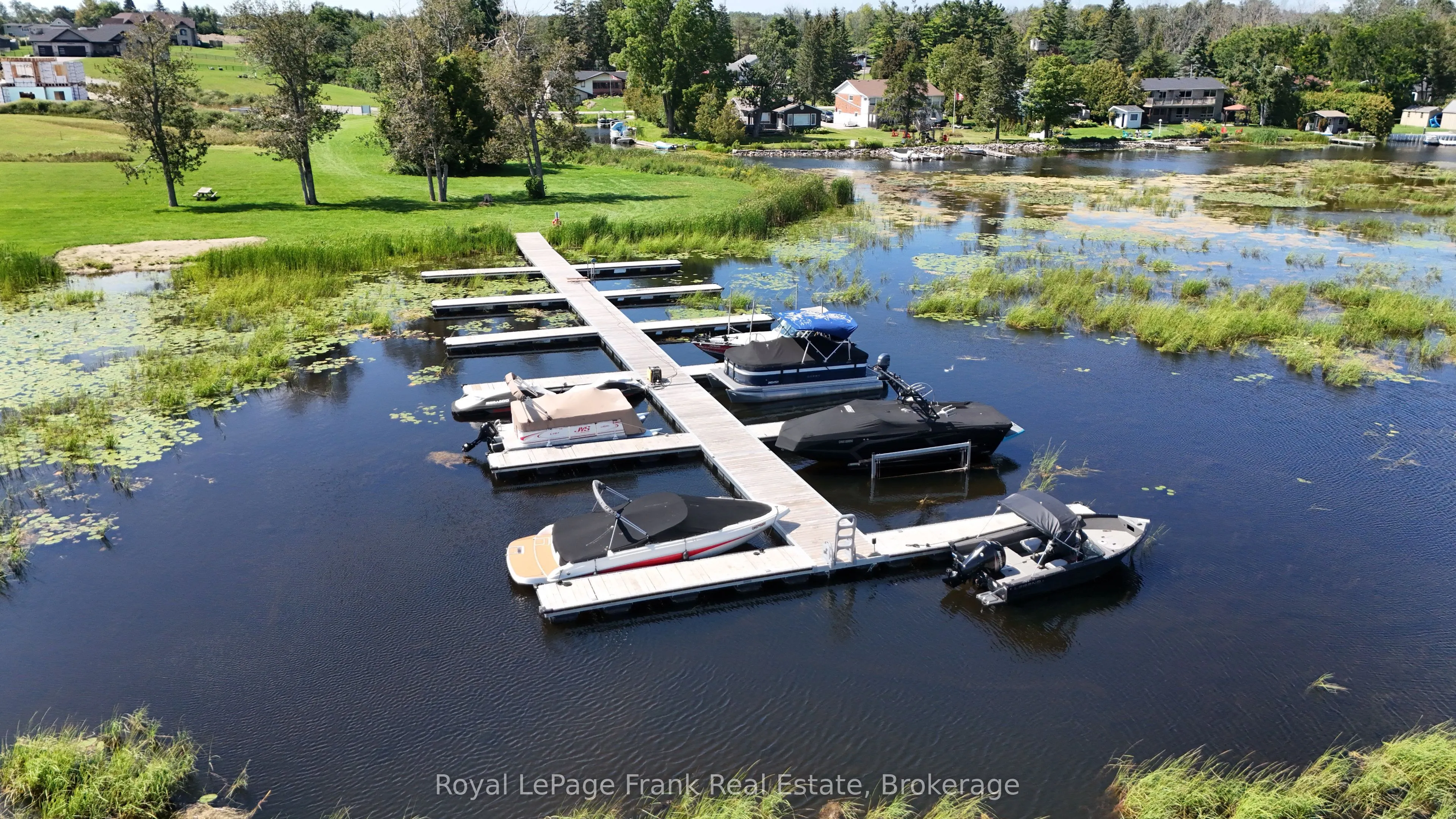 43 Lakeview Crescent