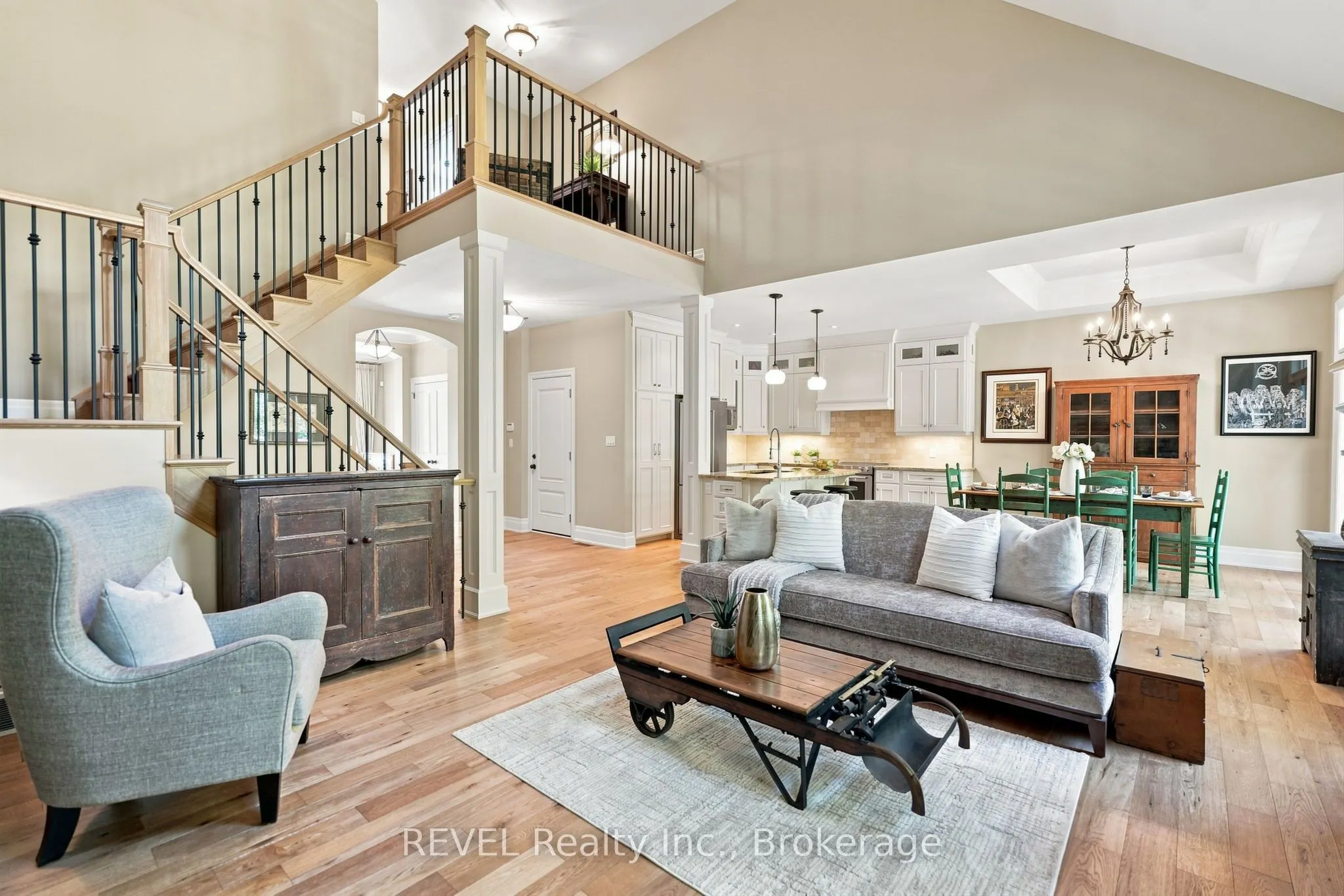 10 Evergreen Lane
