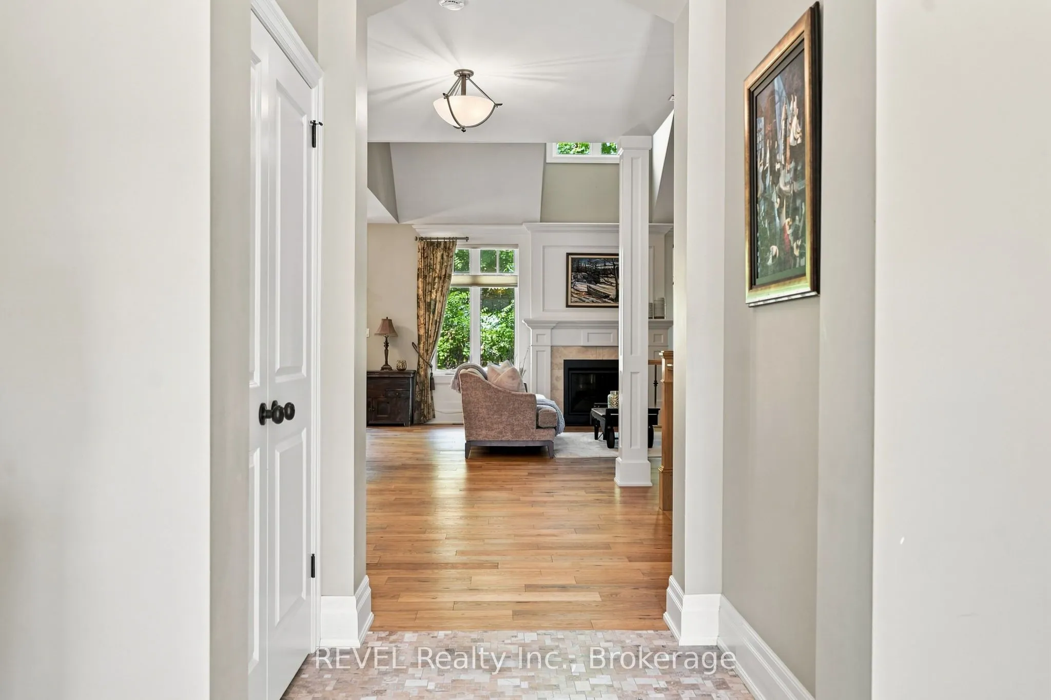 10 Evergreen Lane