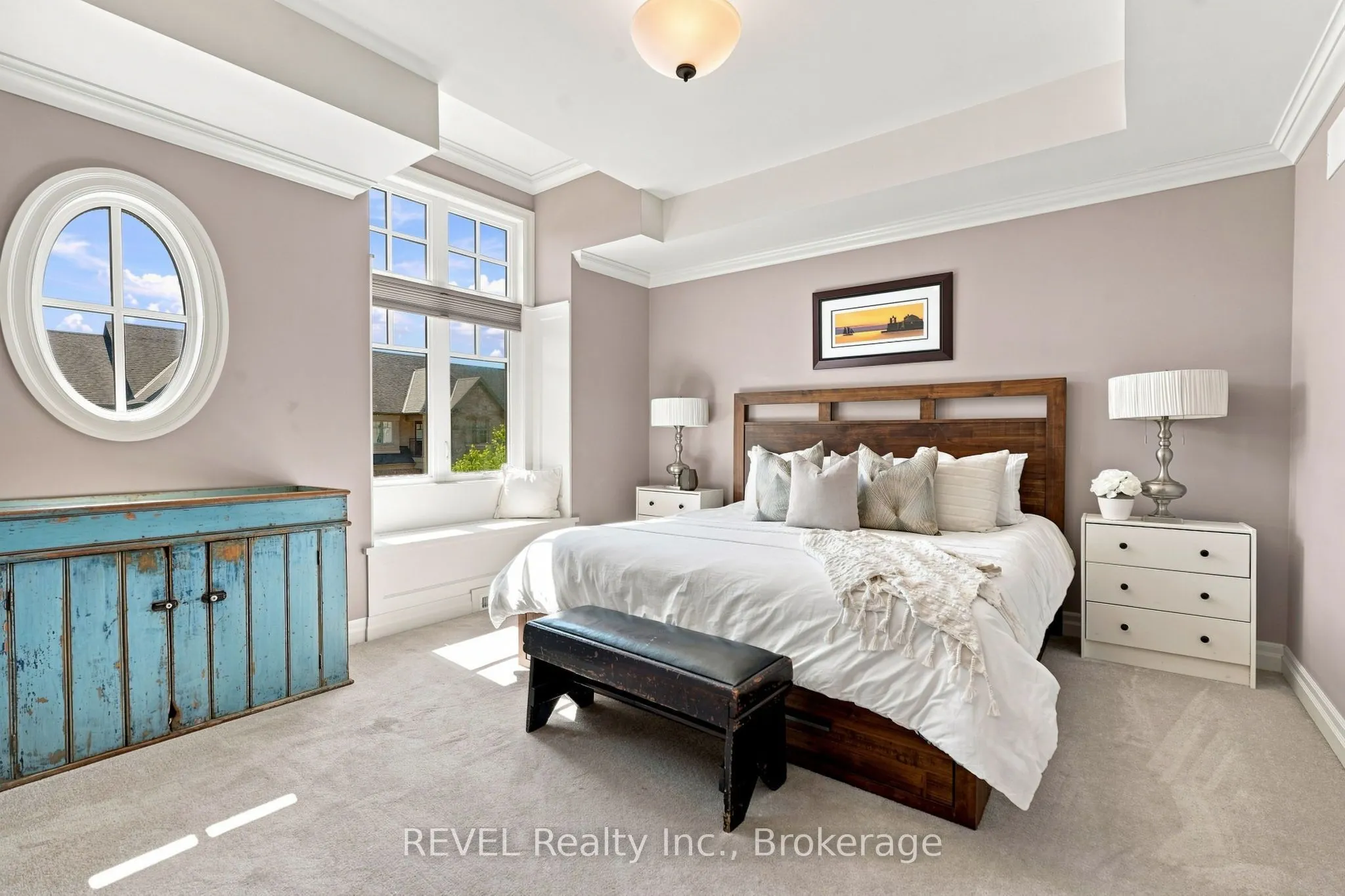10 Evergreen Lane