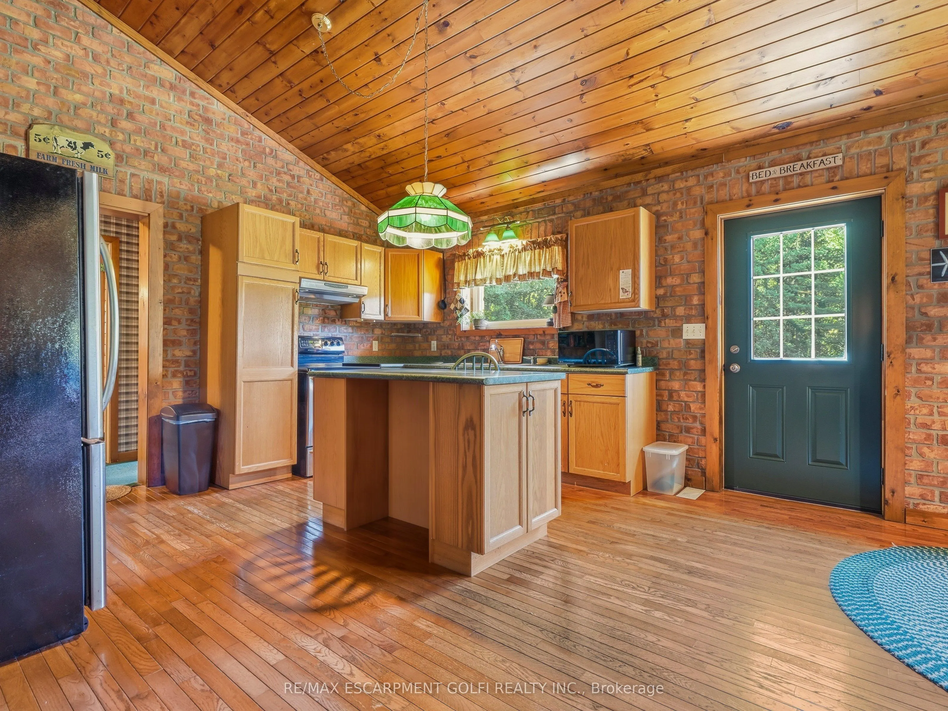 2751 Nigh Road