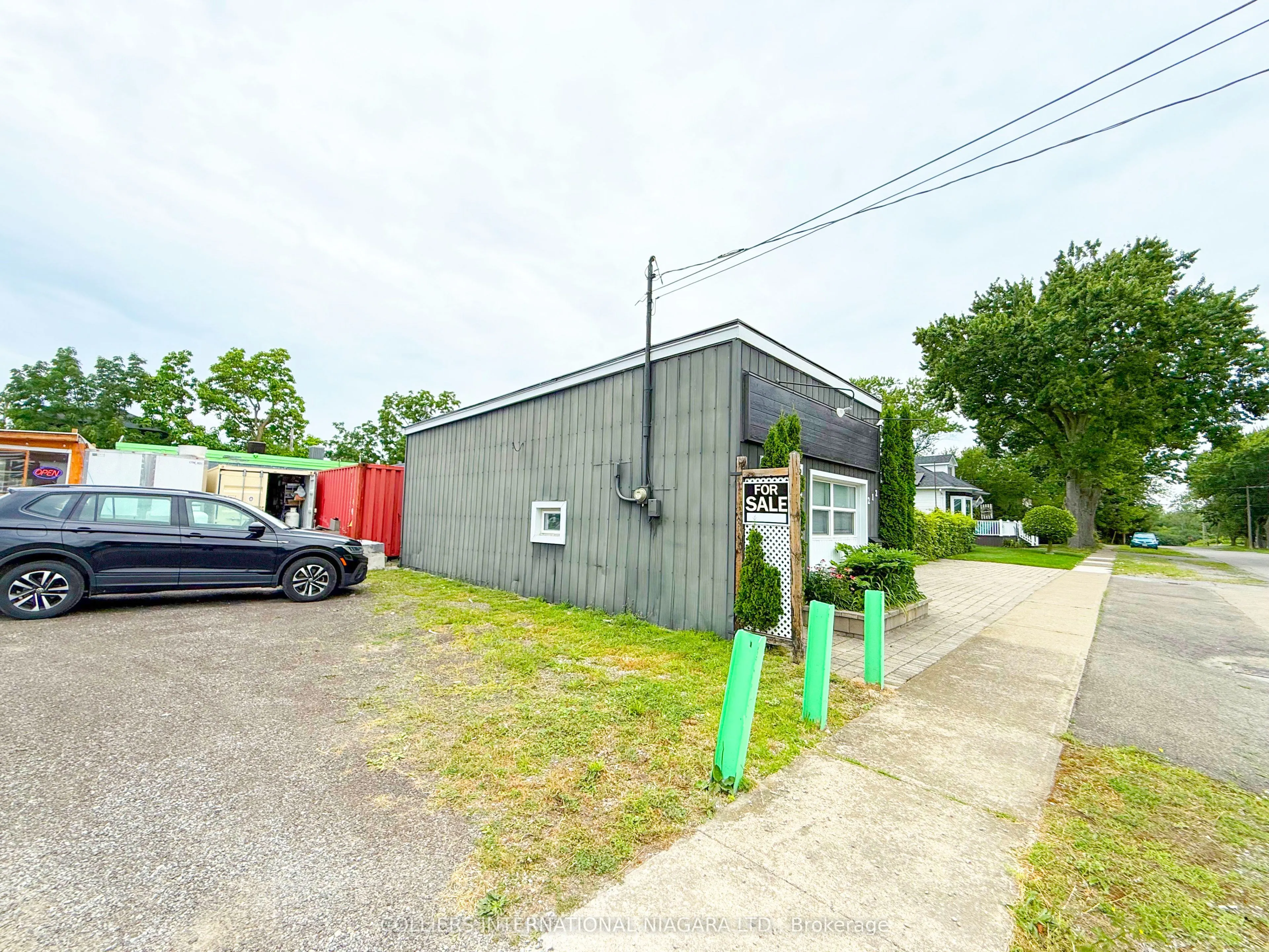 212 Mellanby Avenue