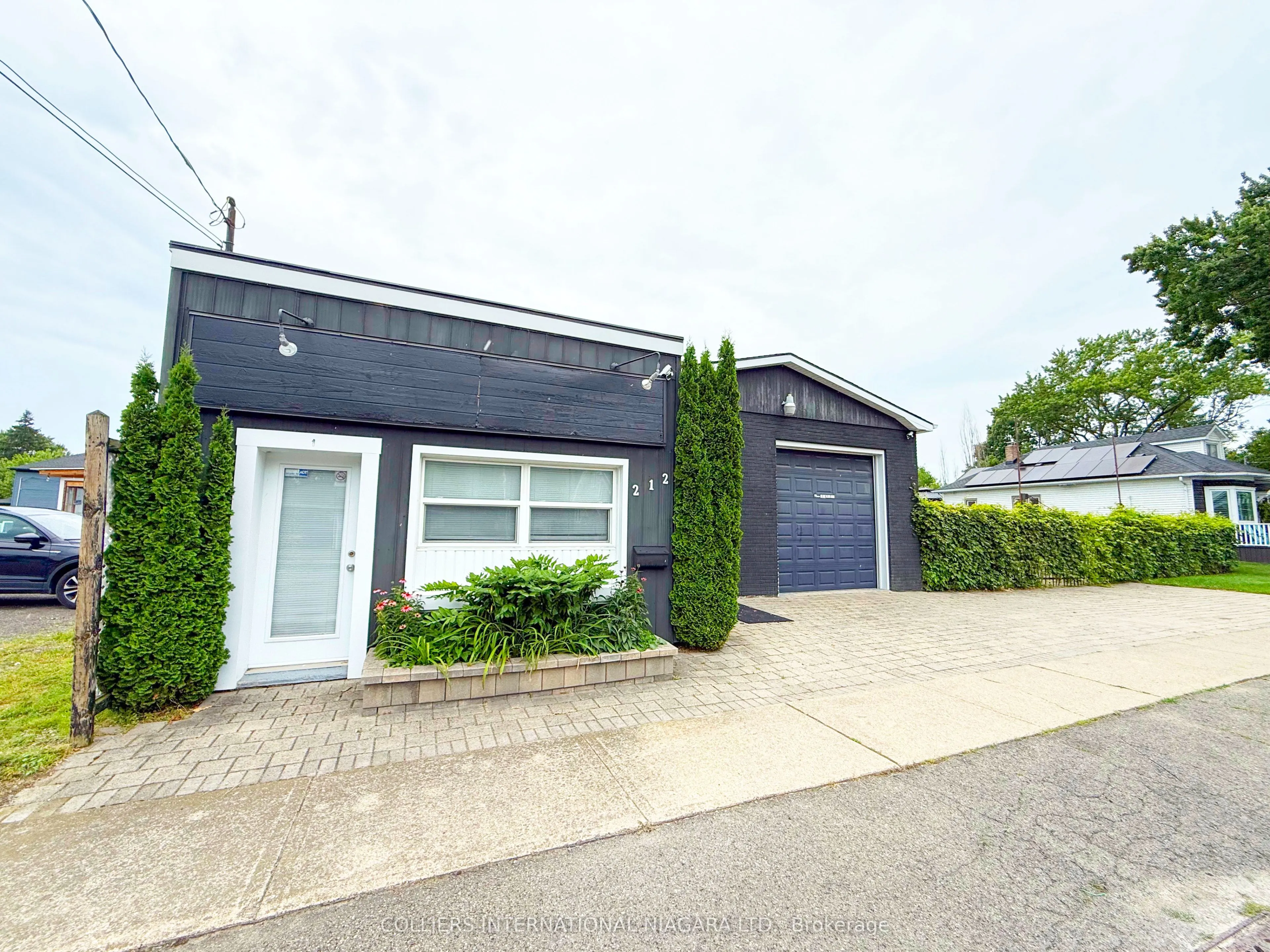 212 Mellanby Avenue