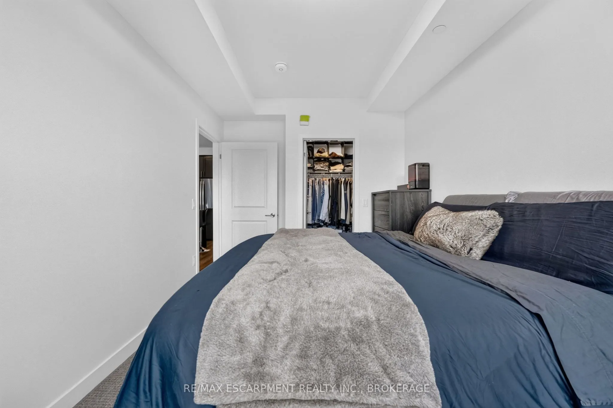 461 Green Road ##205