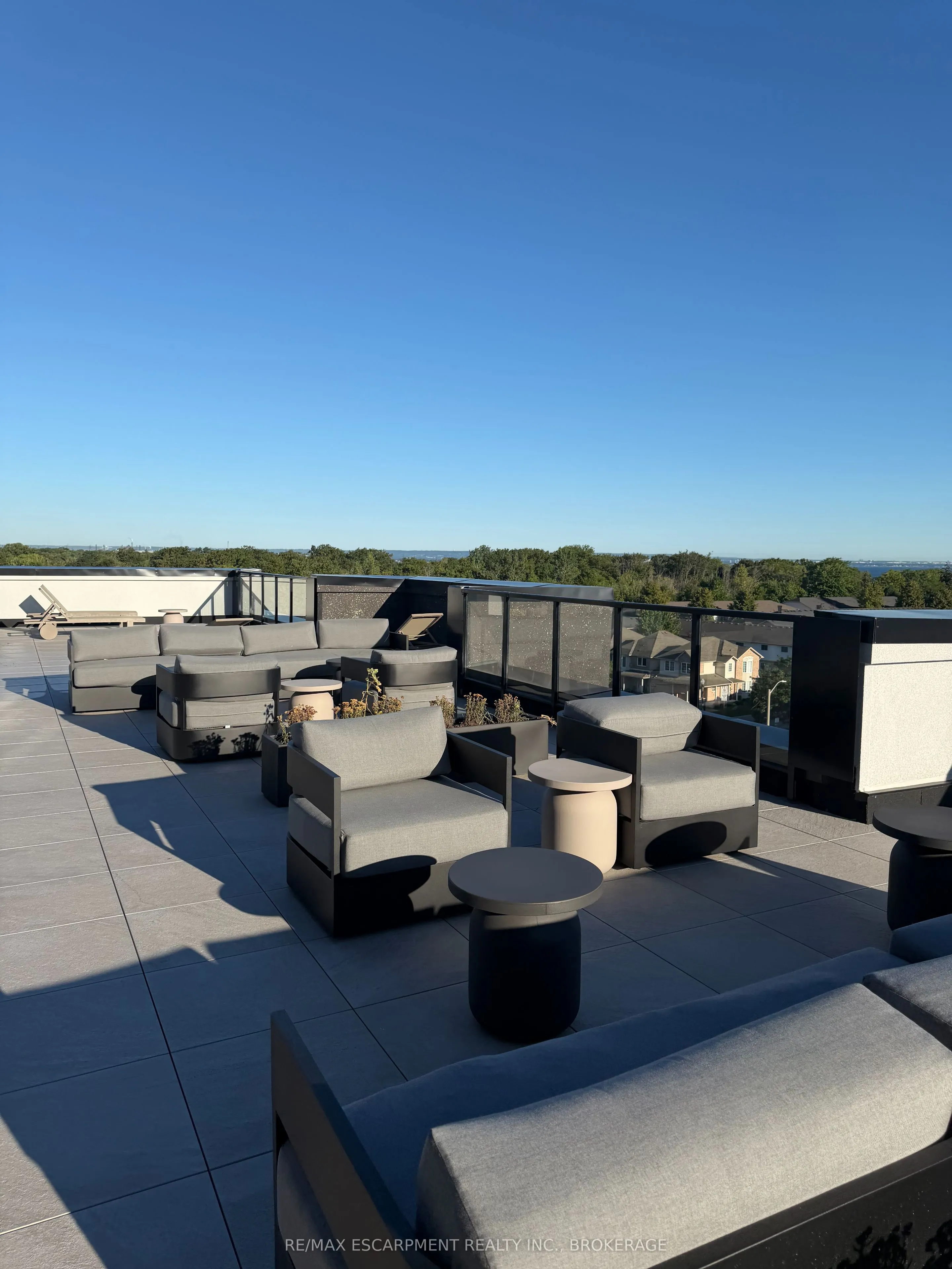 461 Green Road ##205