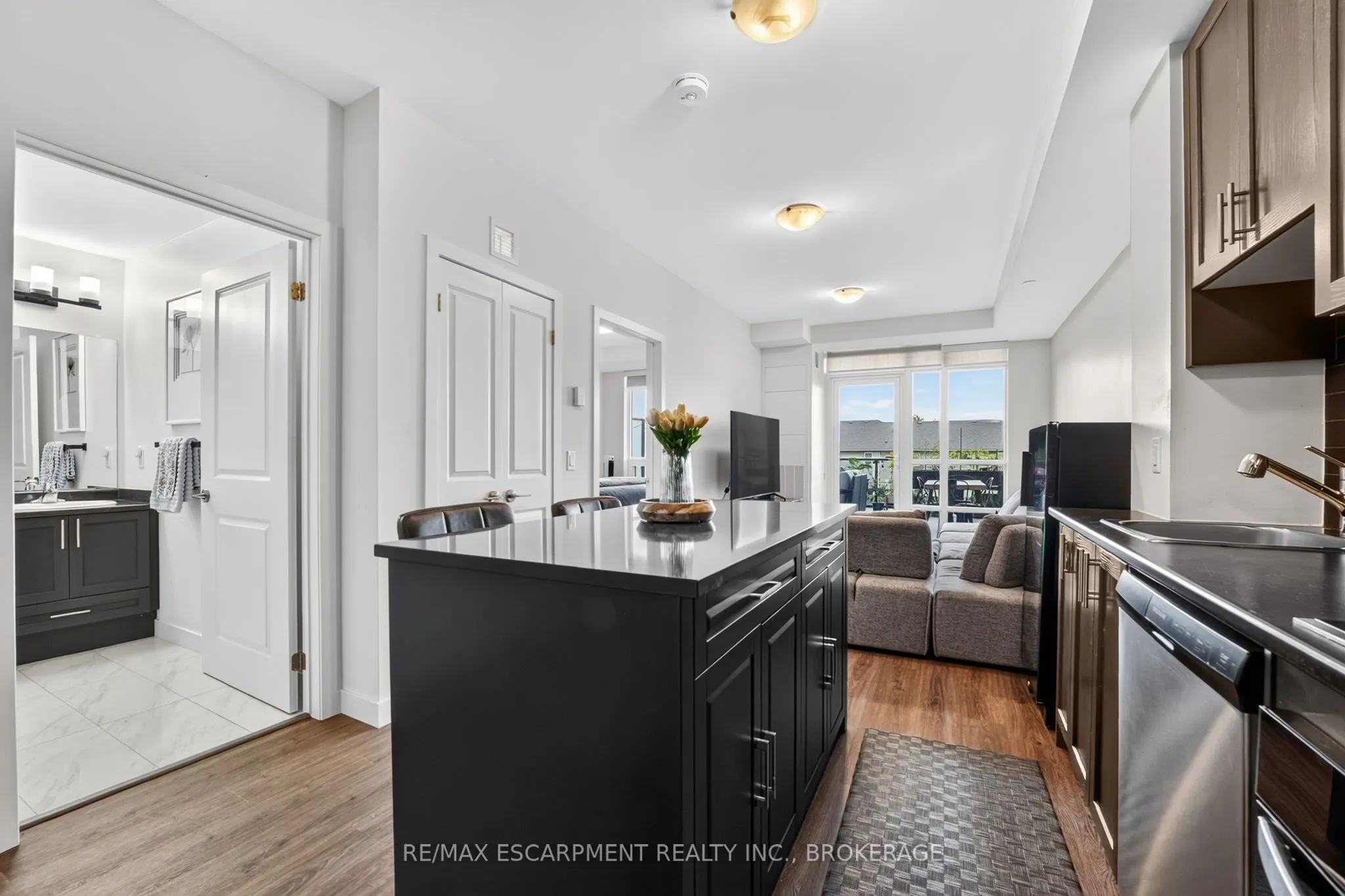 461 Green Road ##205