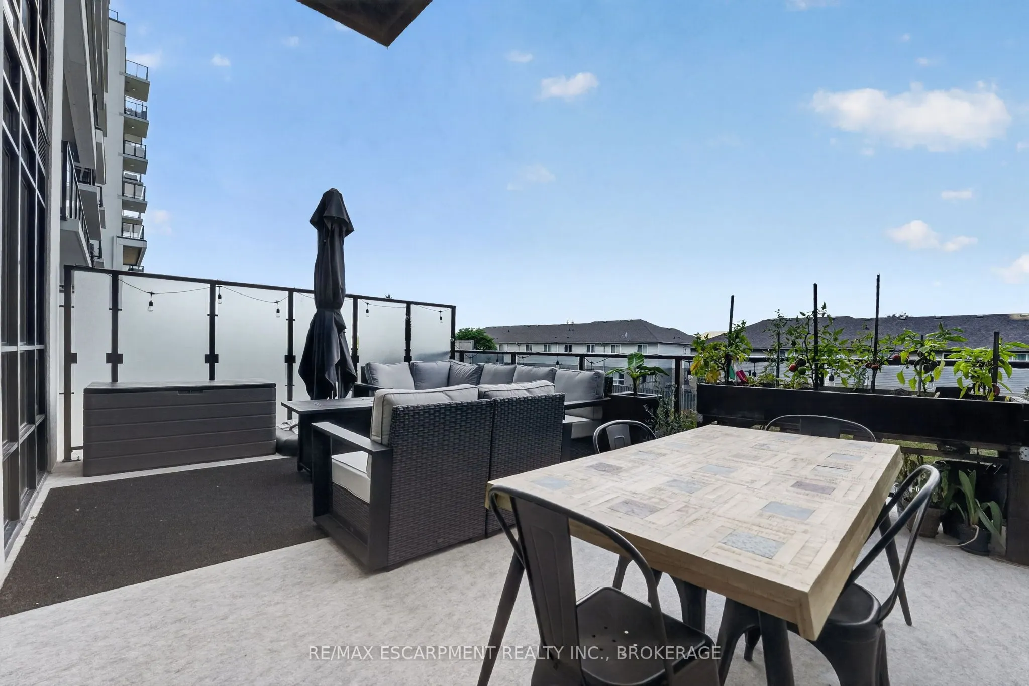461 Green Road ##205