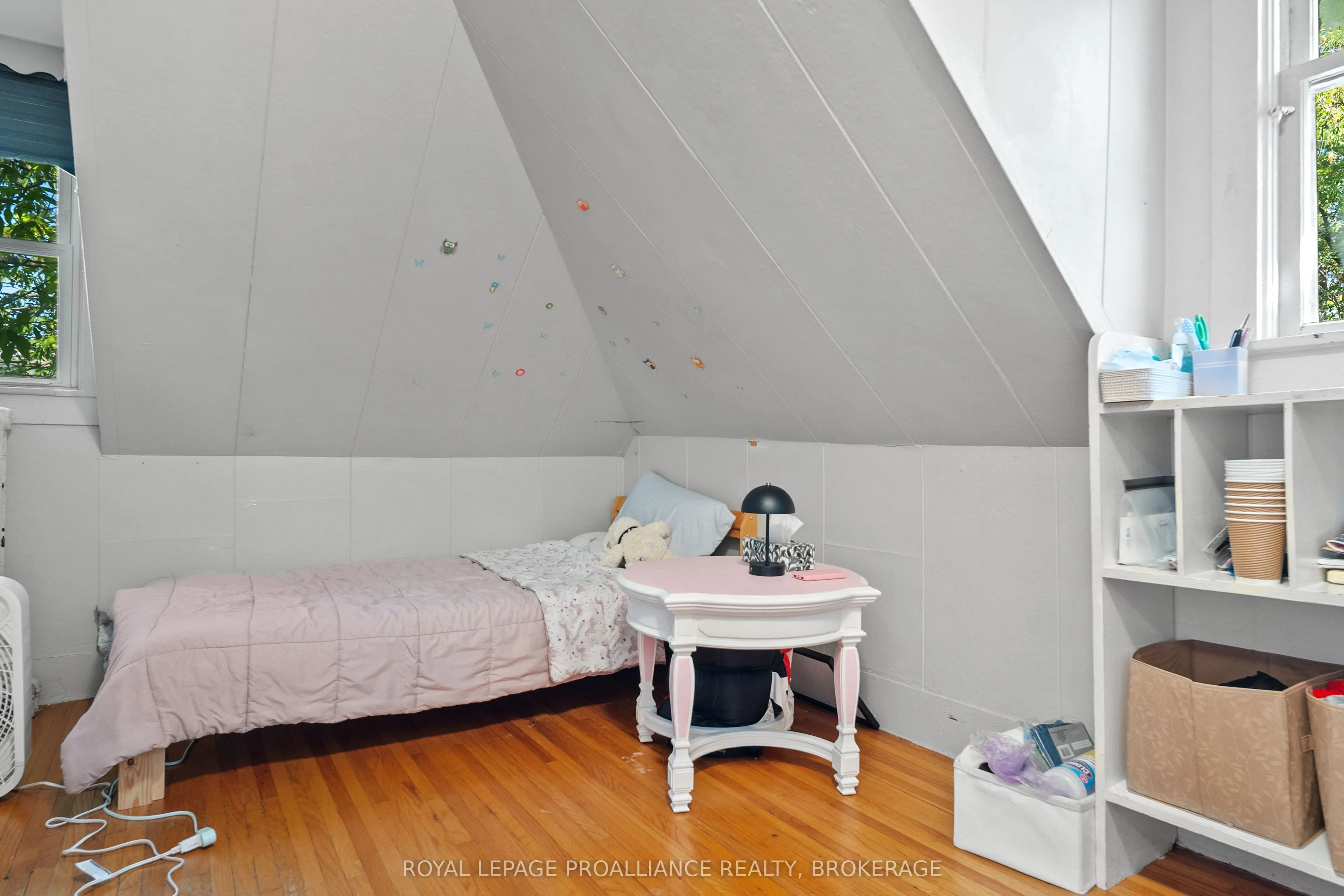 153 Macdonnell Street