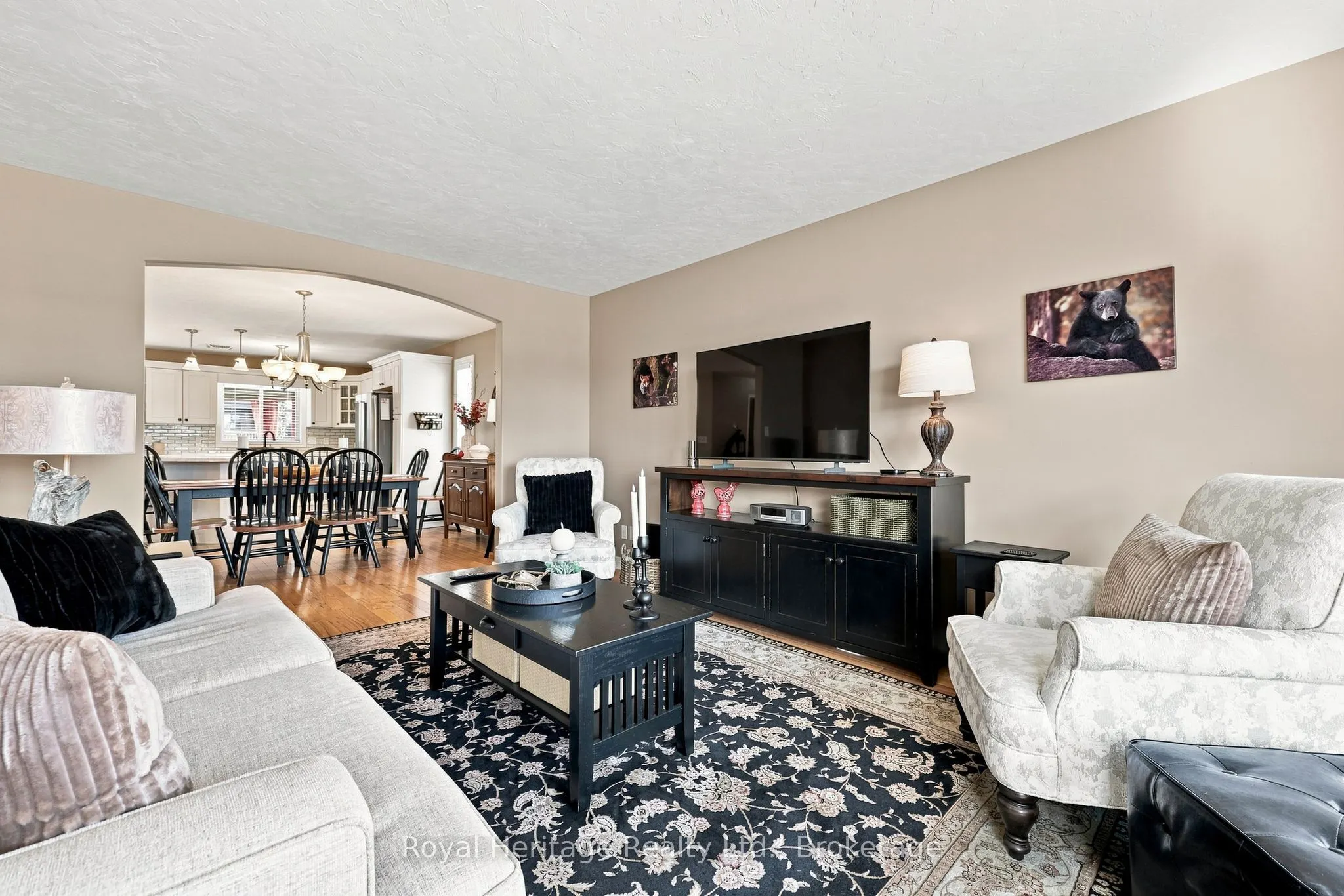 10 Fox Den Drive
