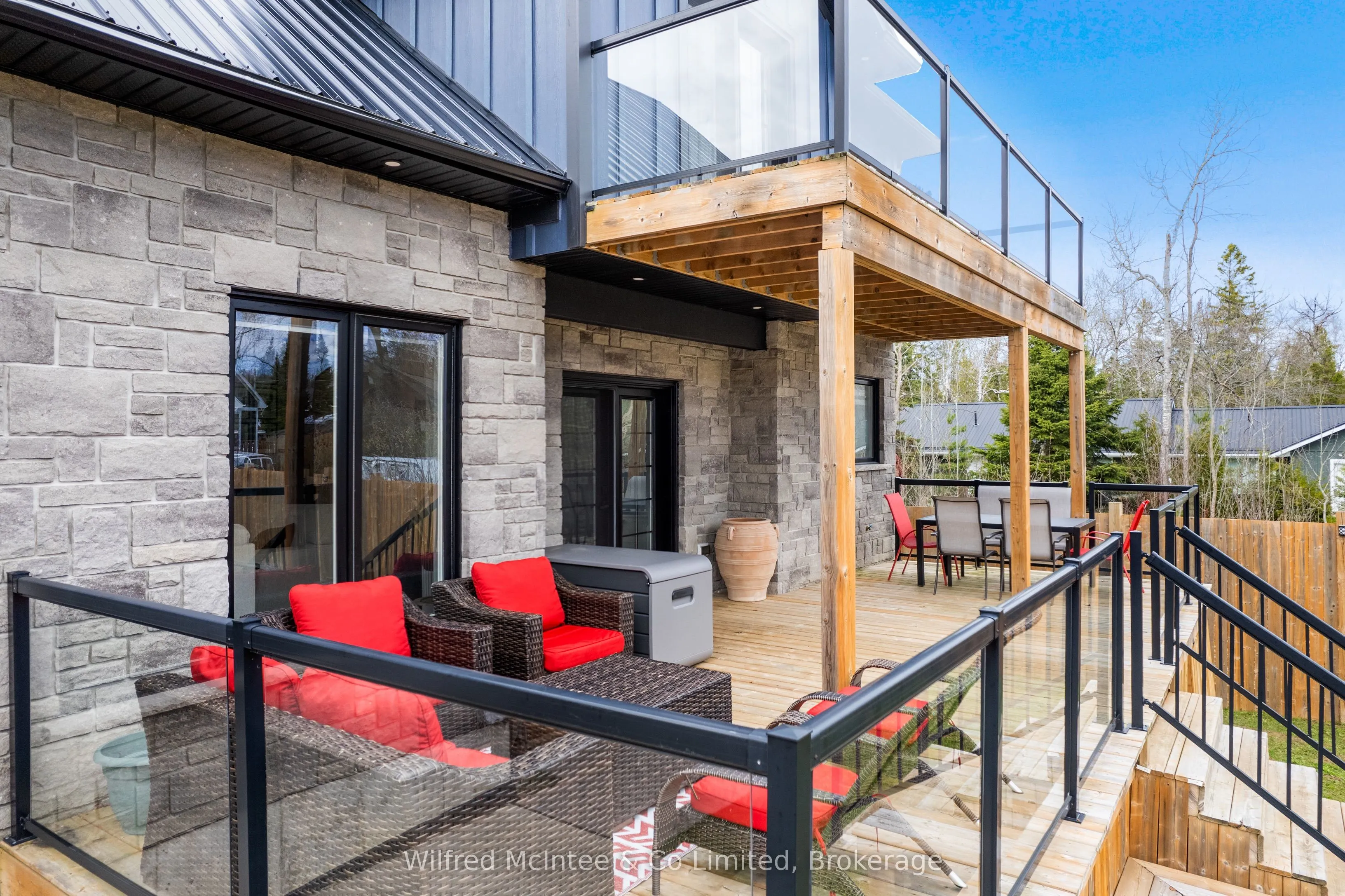 107 Ottawa Avenue