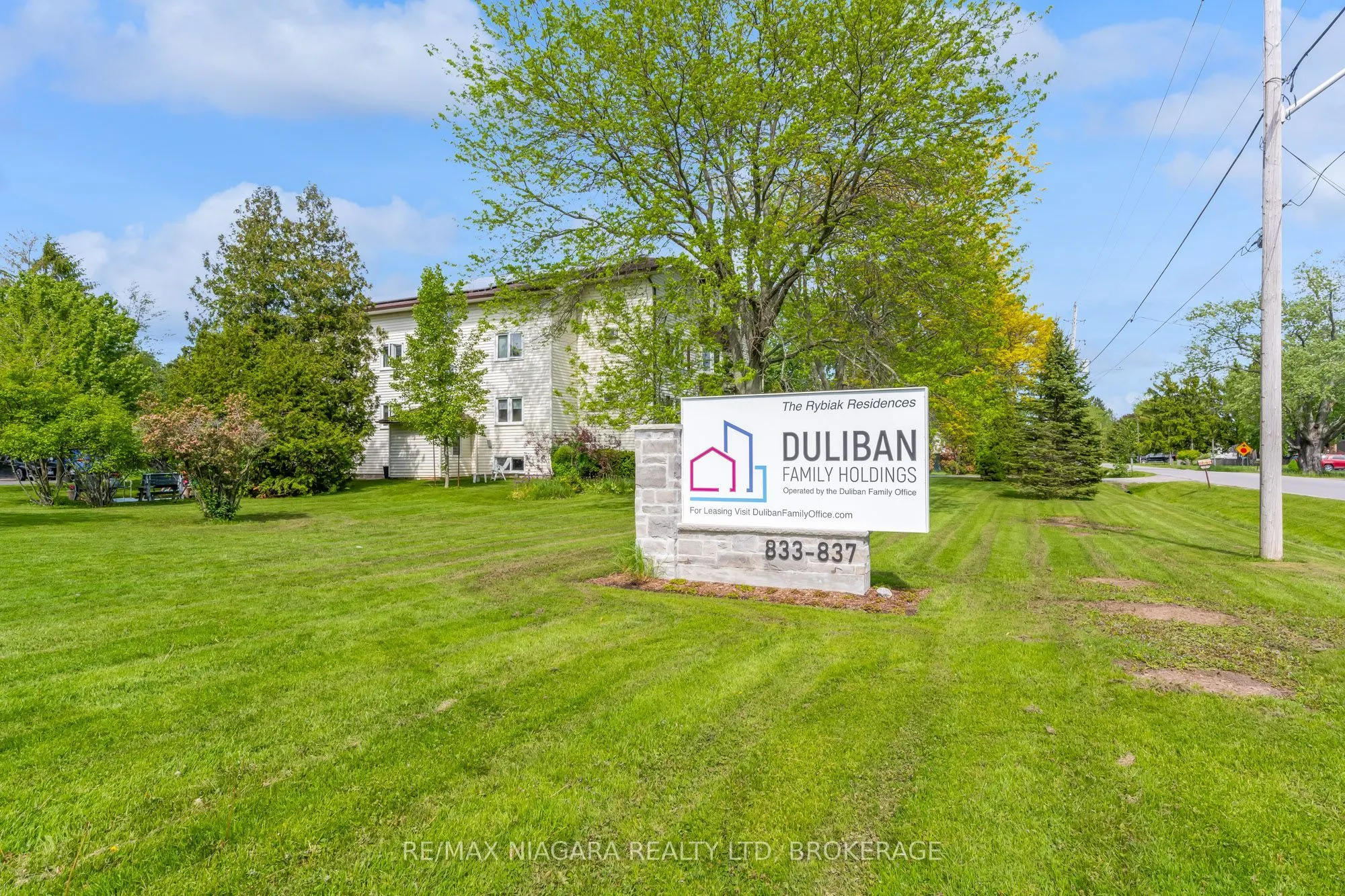 833 Foss Road #2-3