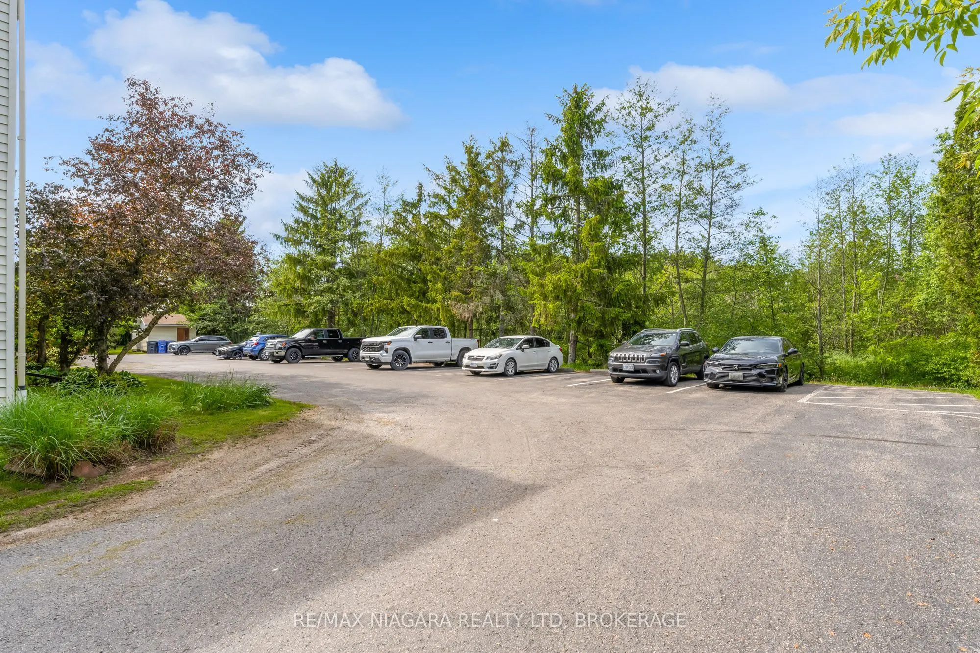 833 Foss Road #2-3