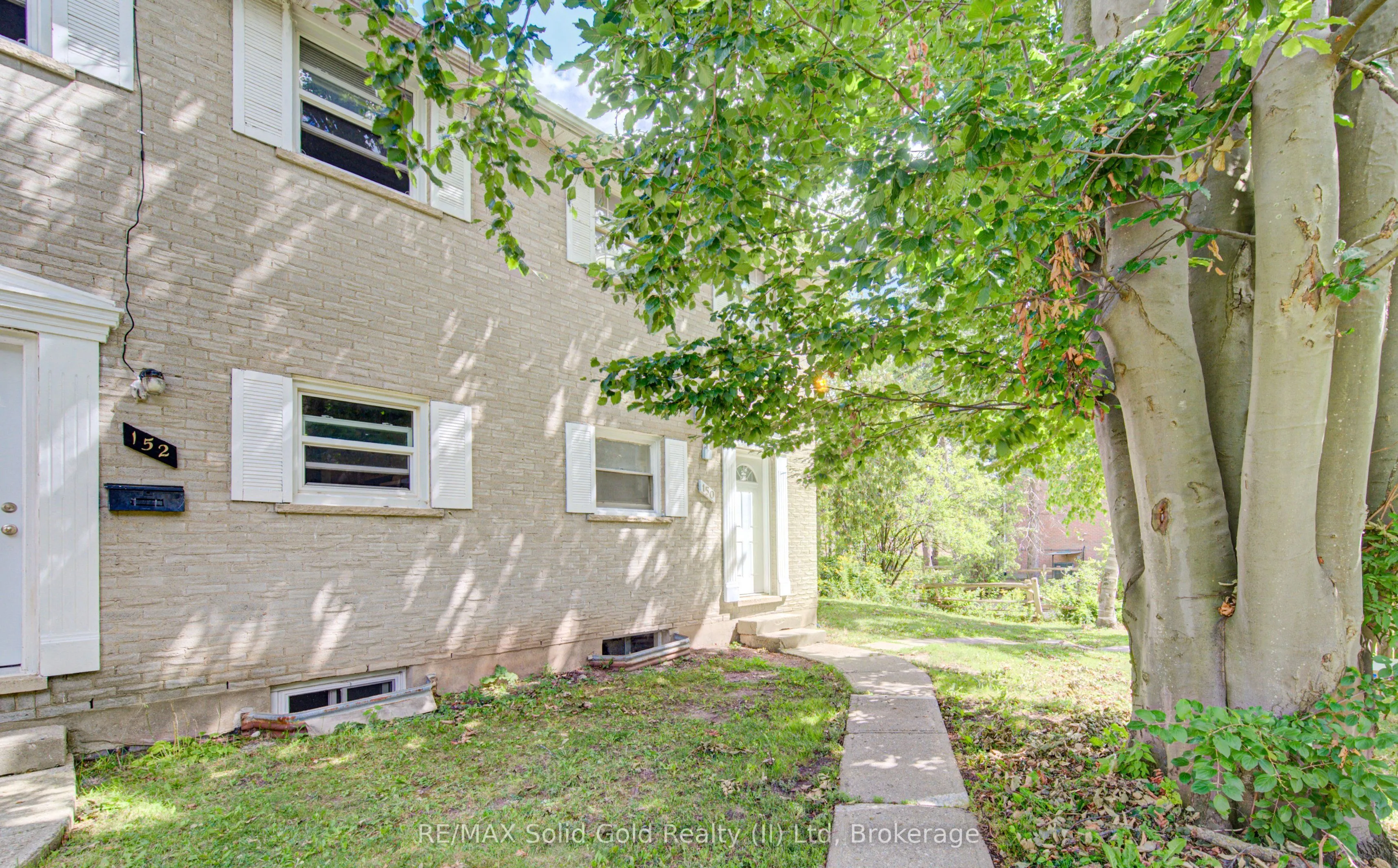 150 Westcourt Place #150