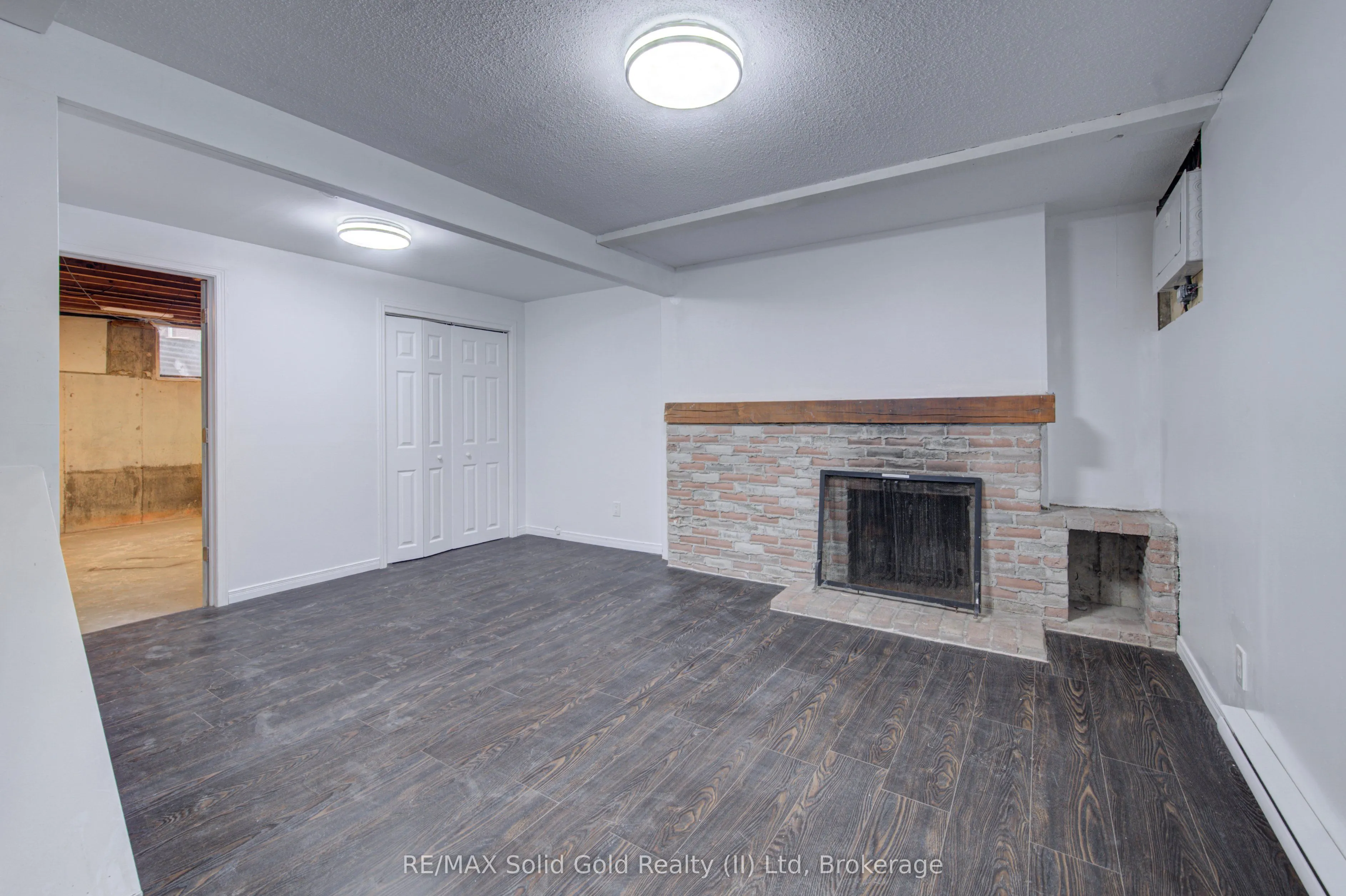150 Westcourt Place #150
