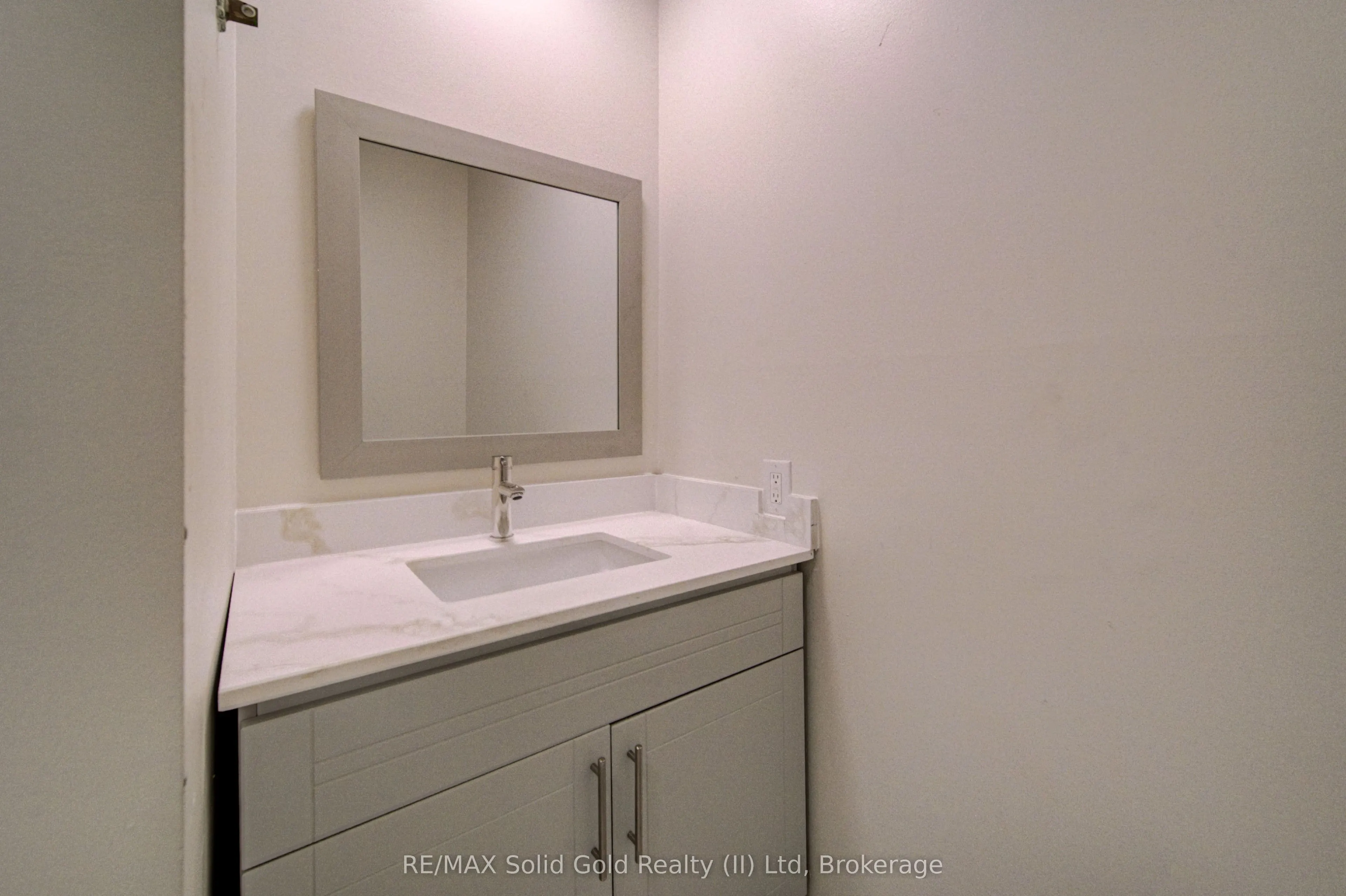 150 Westcourt Place #150