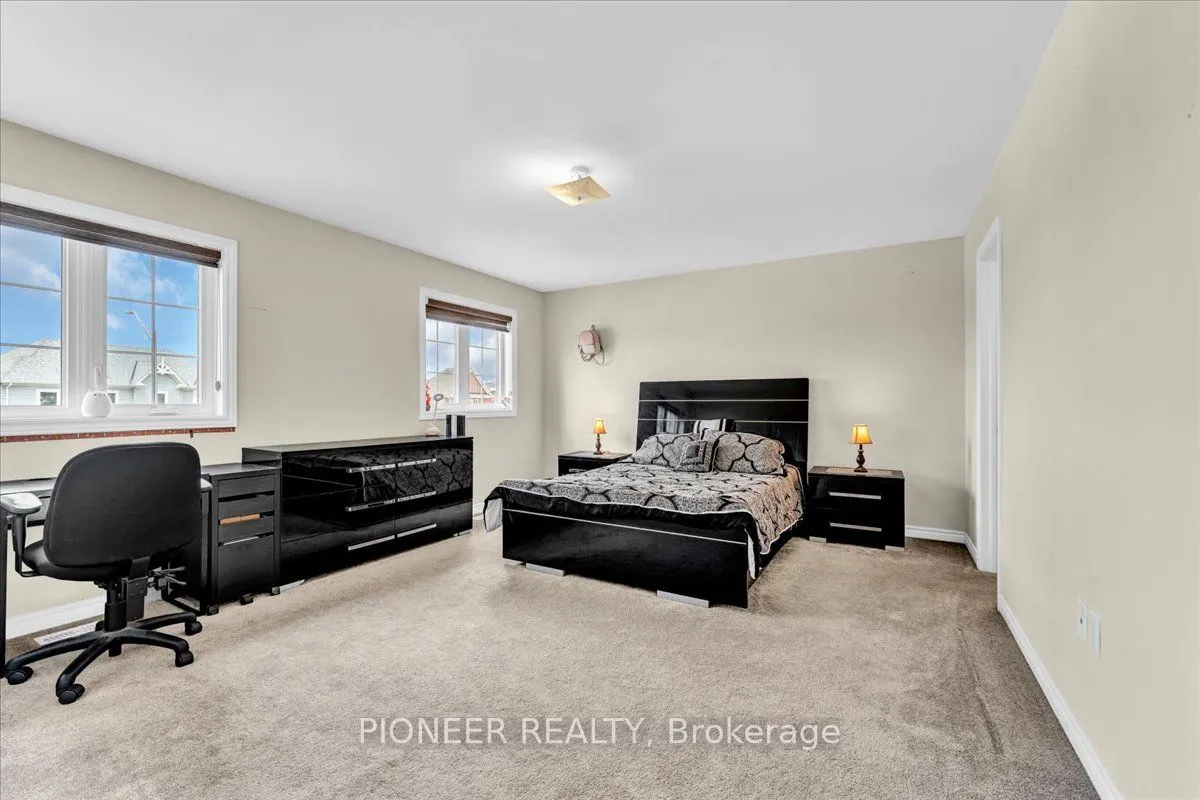 5 Todd Crescent