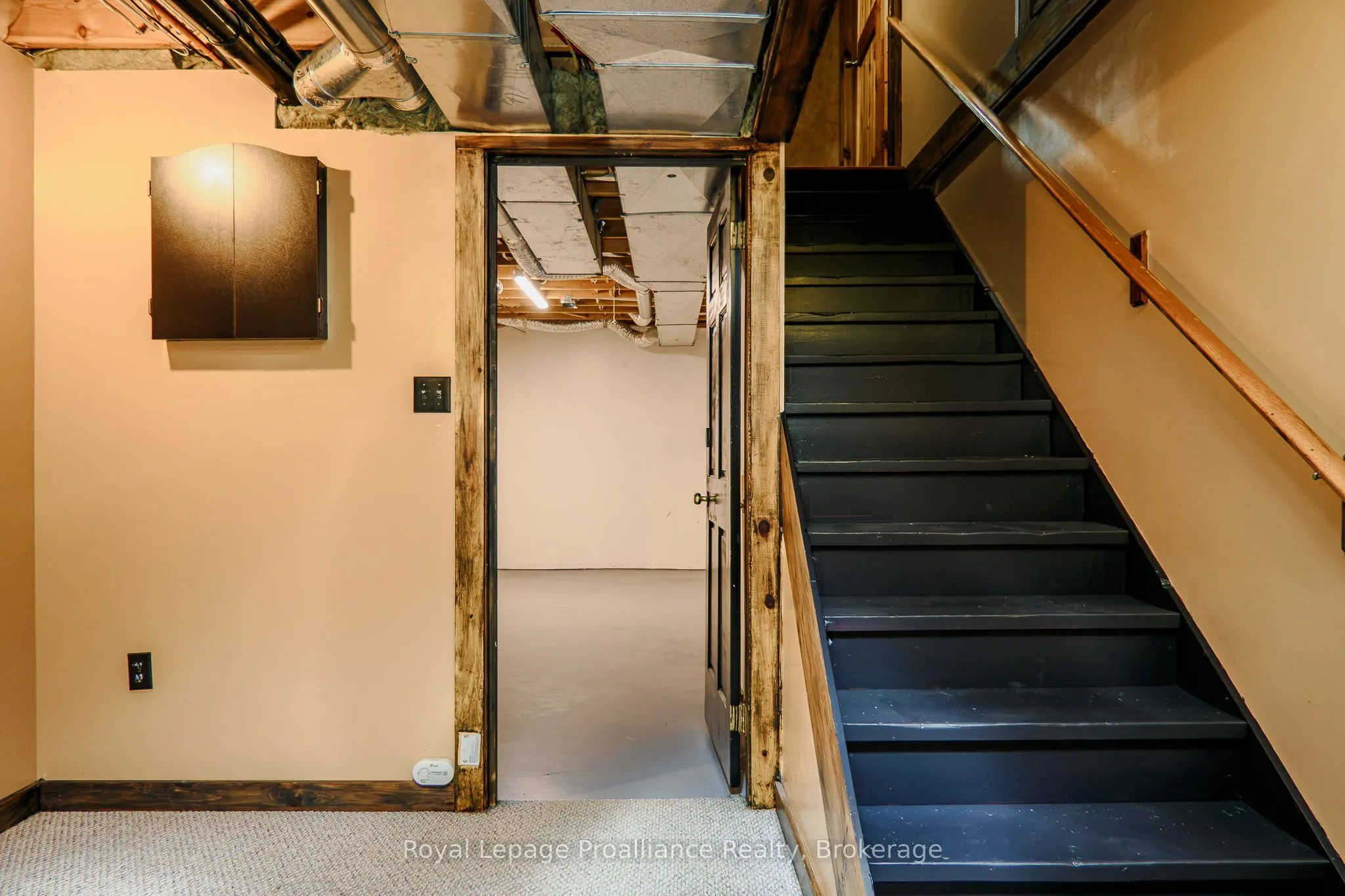 10 Hobbs Road