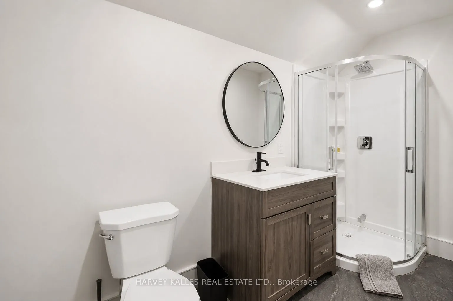 1069 White Eagle Road