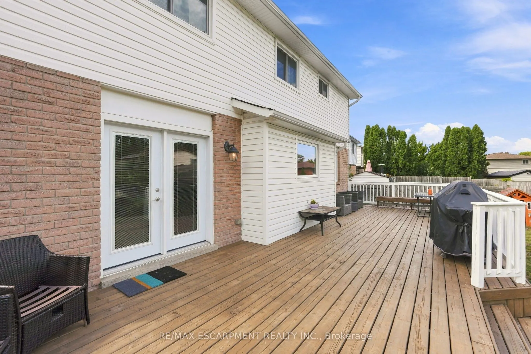 10 Acacia Street