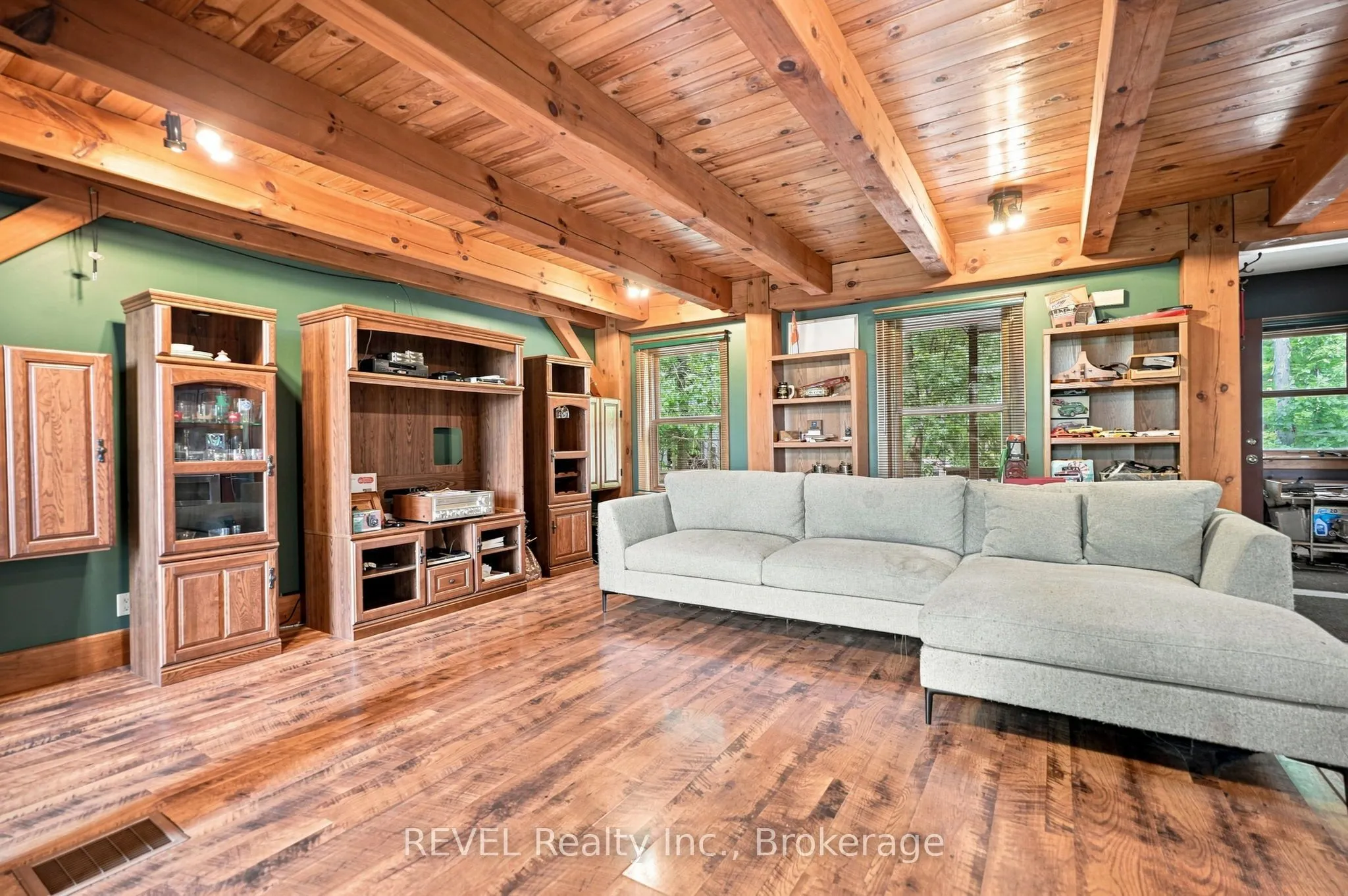1247 Chippawa Creek Road