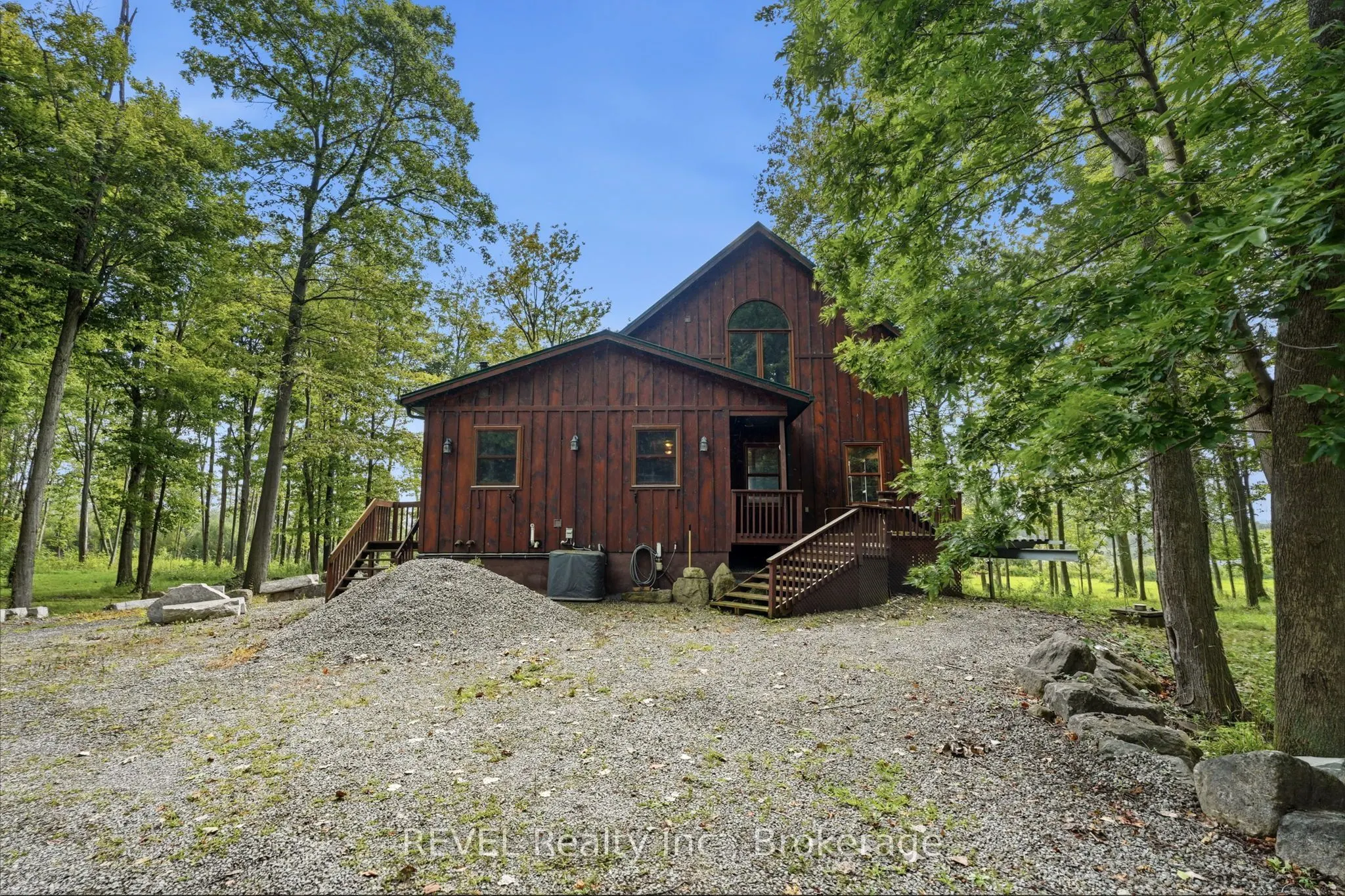 1247 Chippawa Creek Road